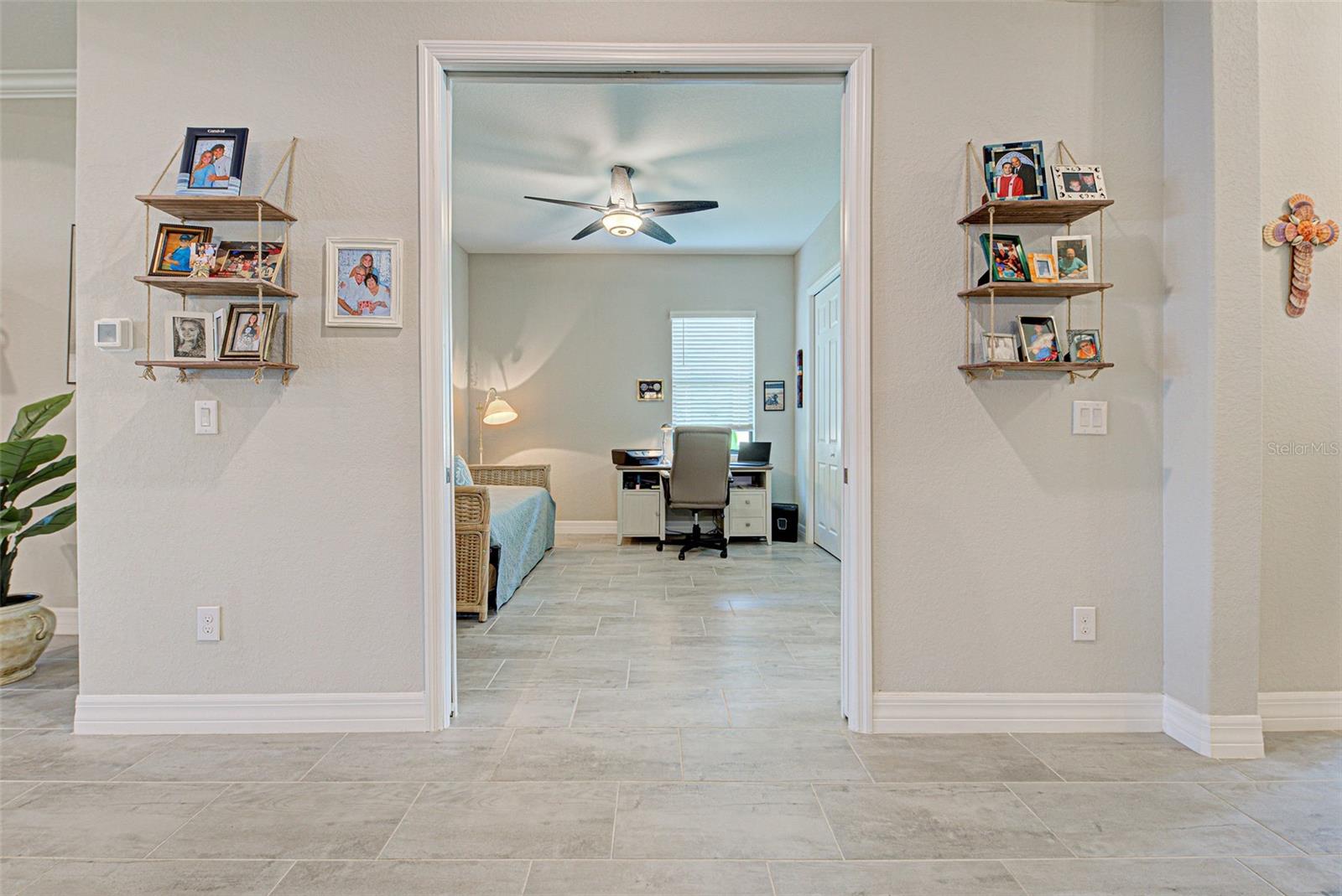 Image 22 of 93 For 23415 Waverly Circle
