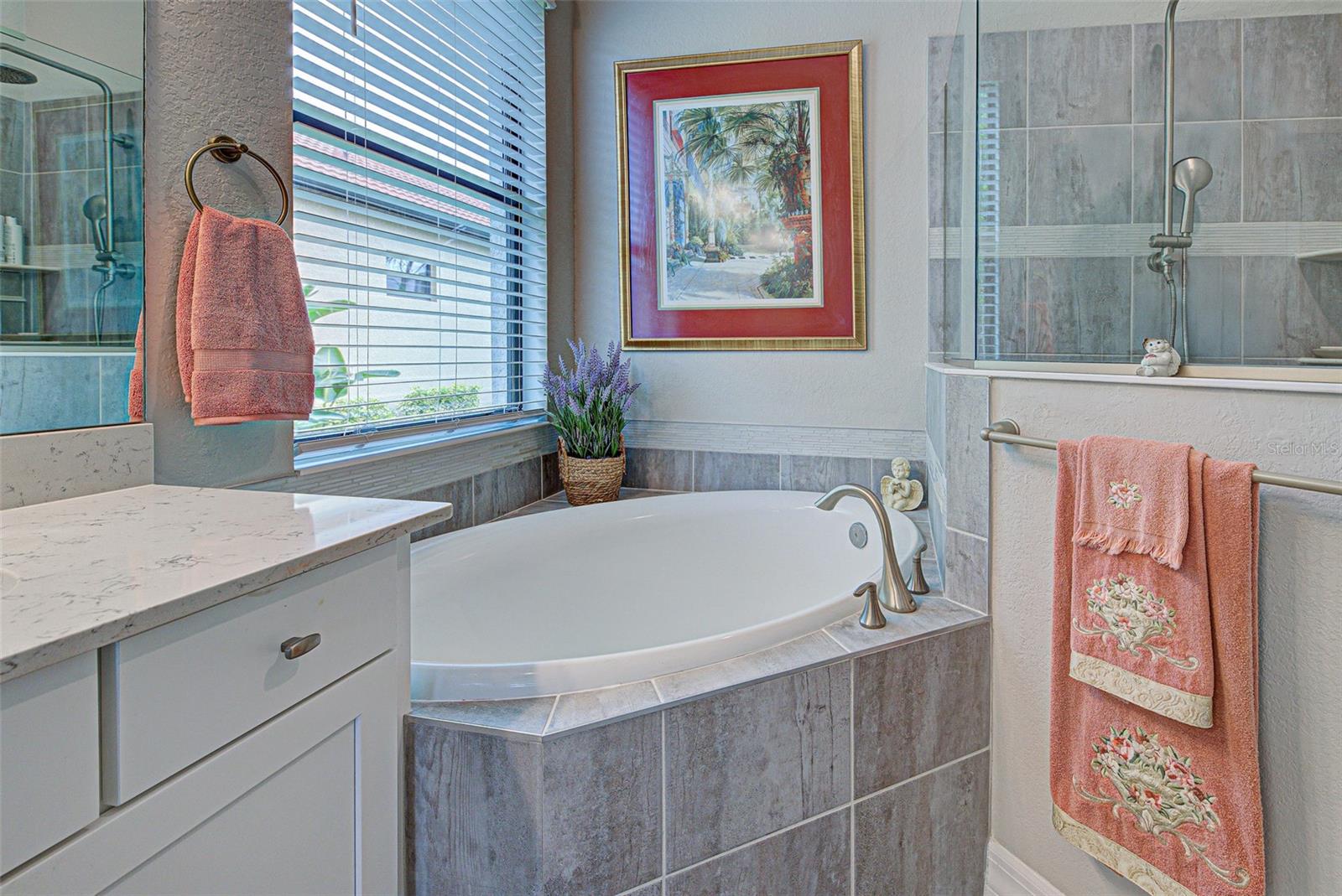 Image 34 of 93 For 23415 Waverly Circle