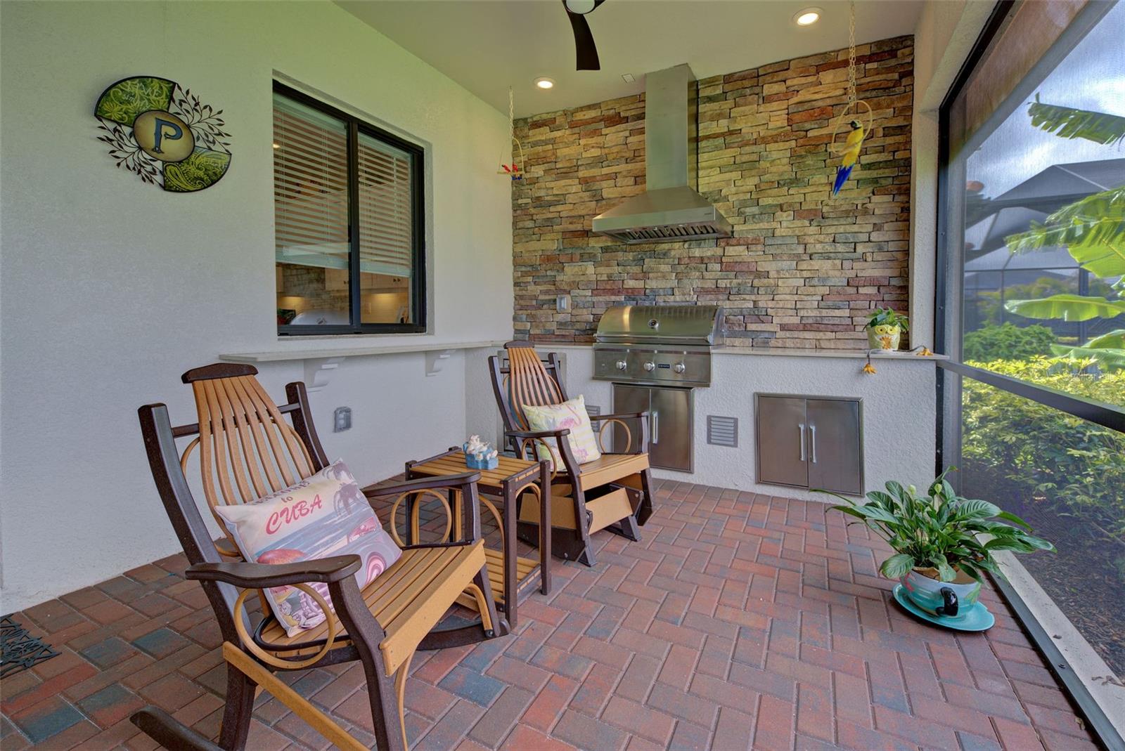 Image 40 of 93 For 23415 Waverly Circle