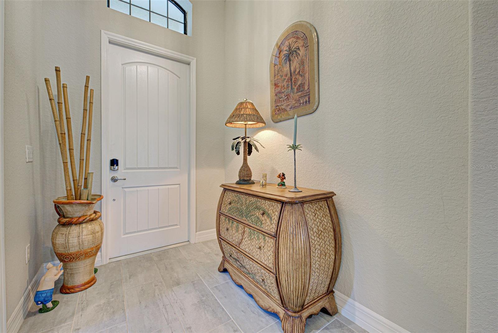 Image 8 of 93 For 23415 Waverly Circle
