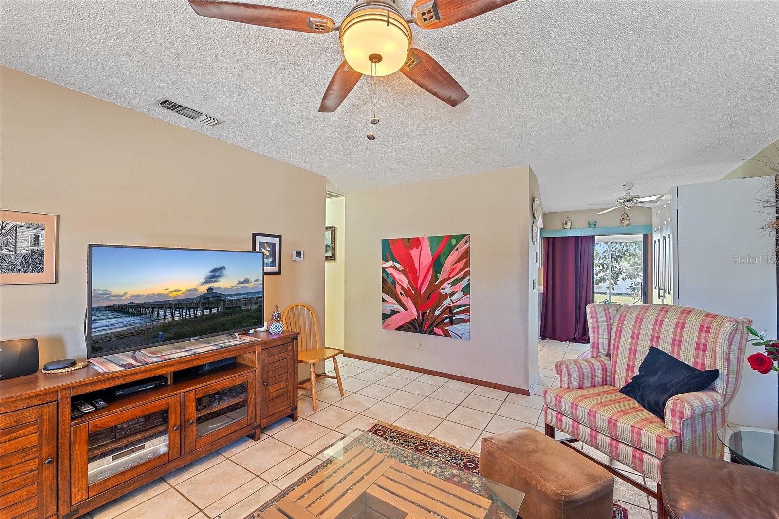 Image 6 of 24 For 8155 Mossborger Avenue