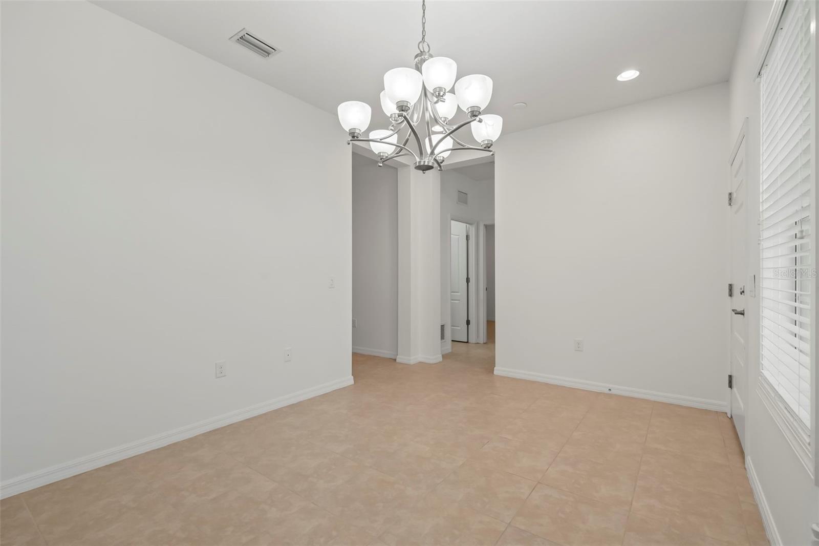 Image 18 of 59 For 11415 Fort Lauderdale Place