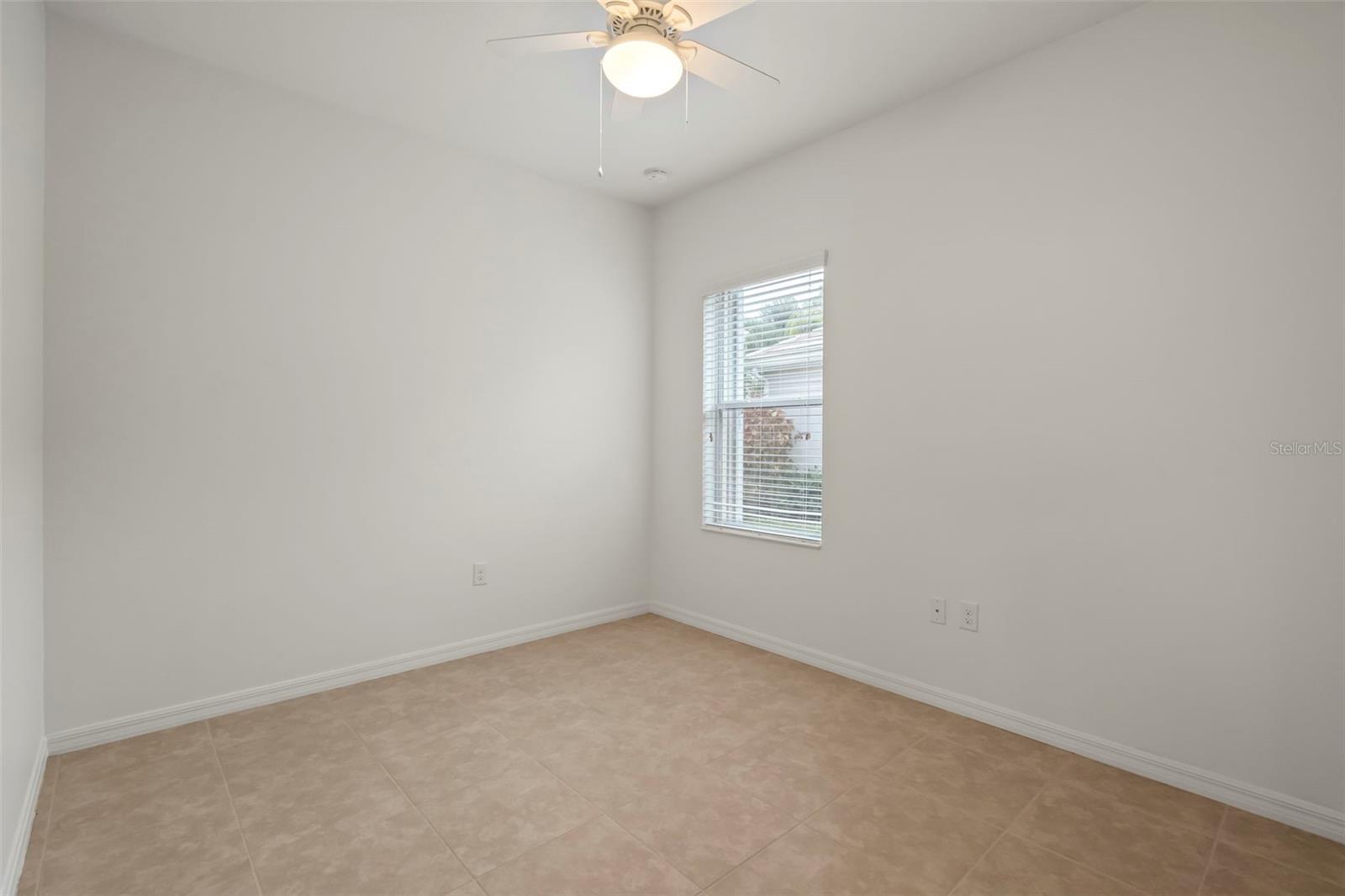 Image 23 of 59 For 11415 Fort Lauderdale Place