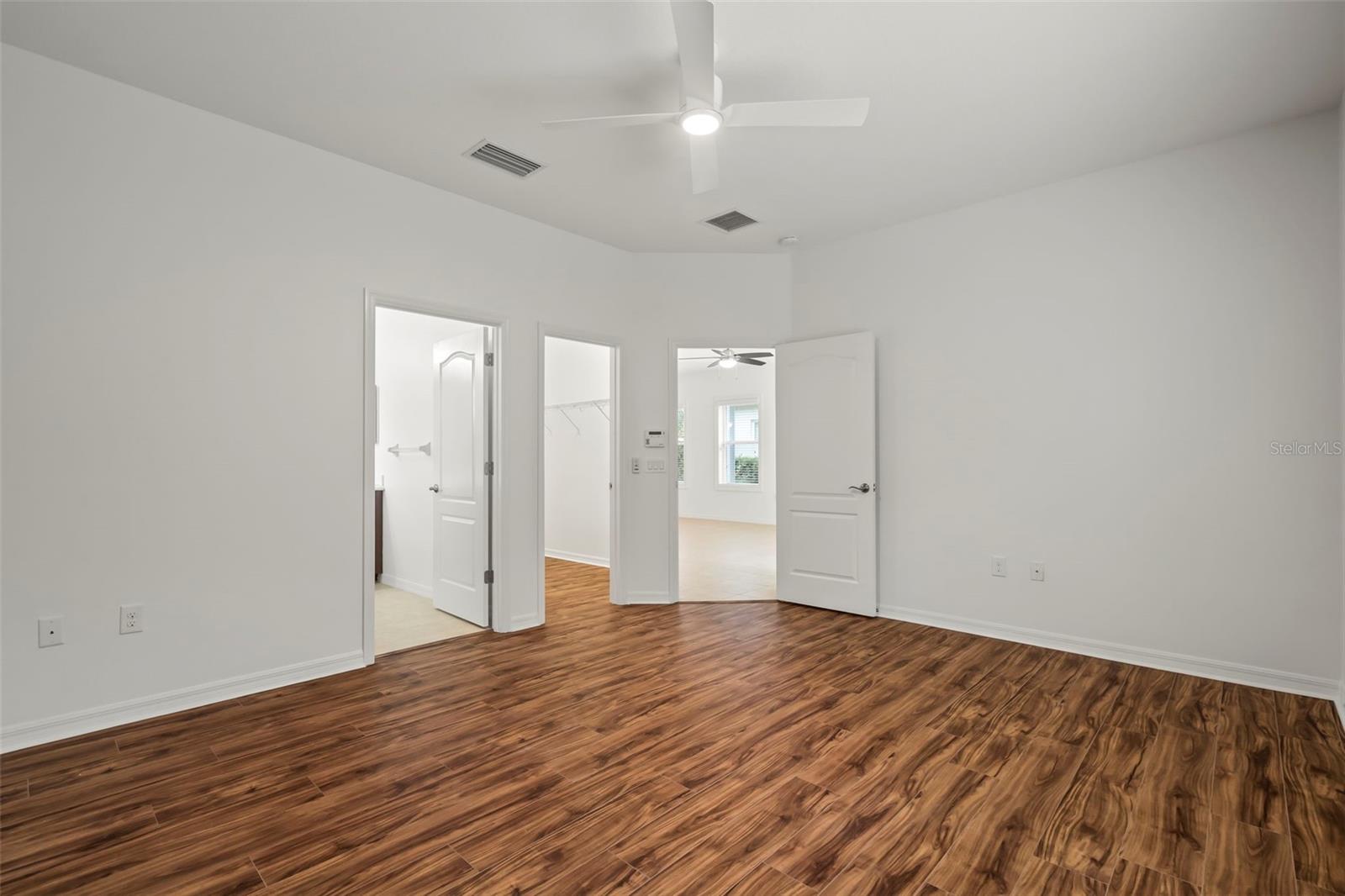 Image 27 of 59 For 11415 Fort Lauderdale Place