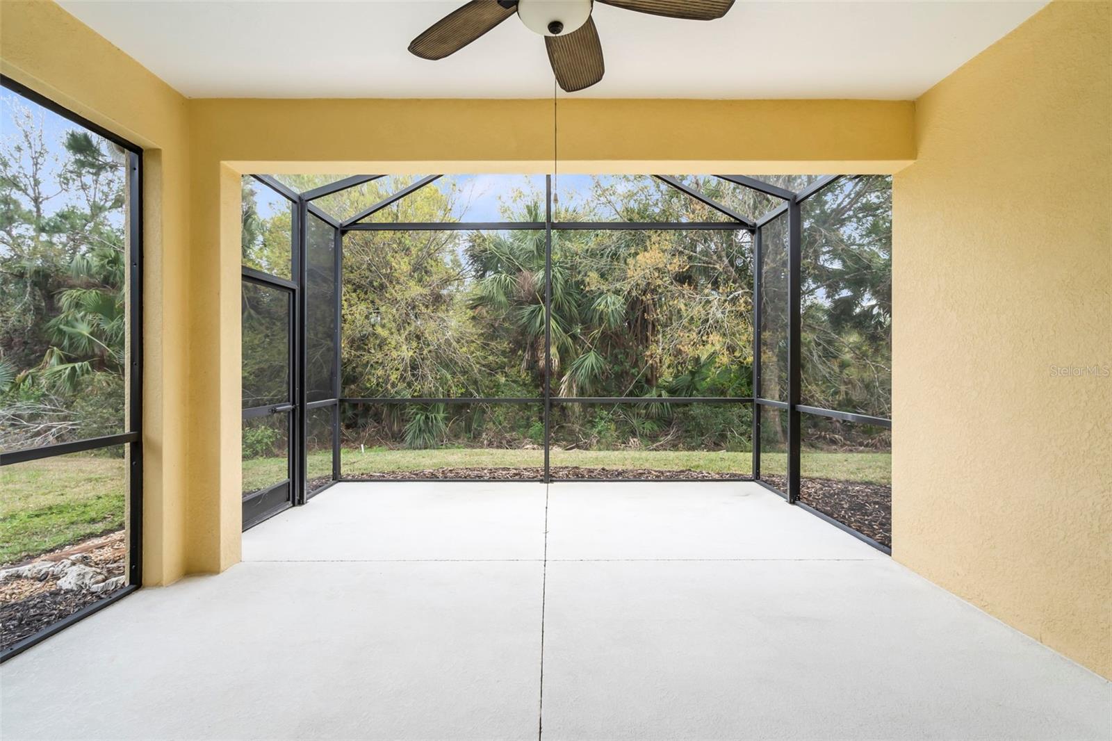 Image 36 of 59 For 11415 Fort Lauderdale Place