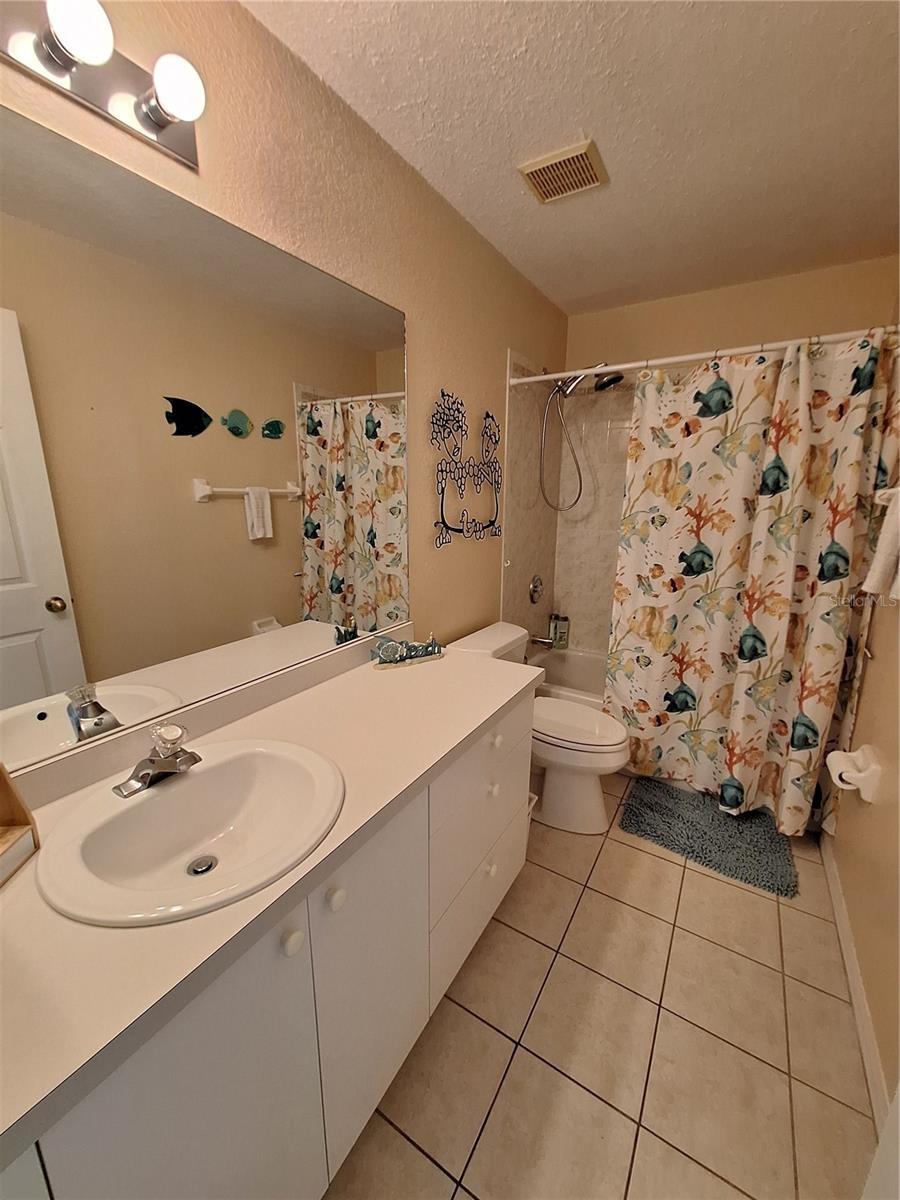 Image 15 of 22 For 117 Siesta Road