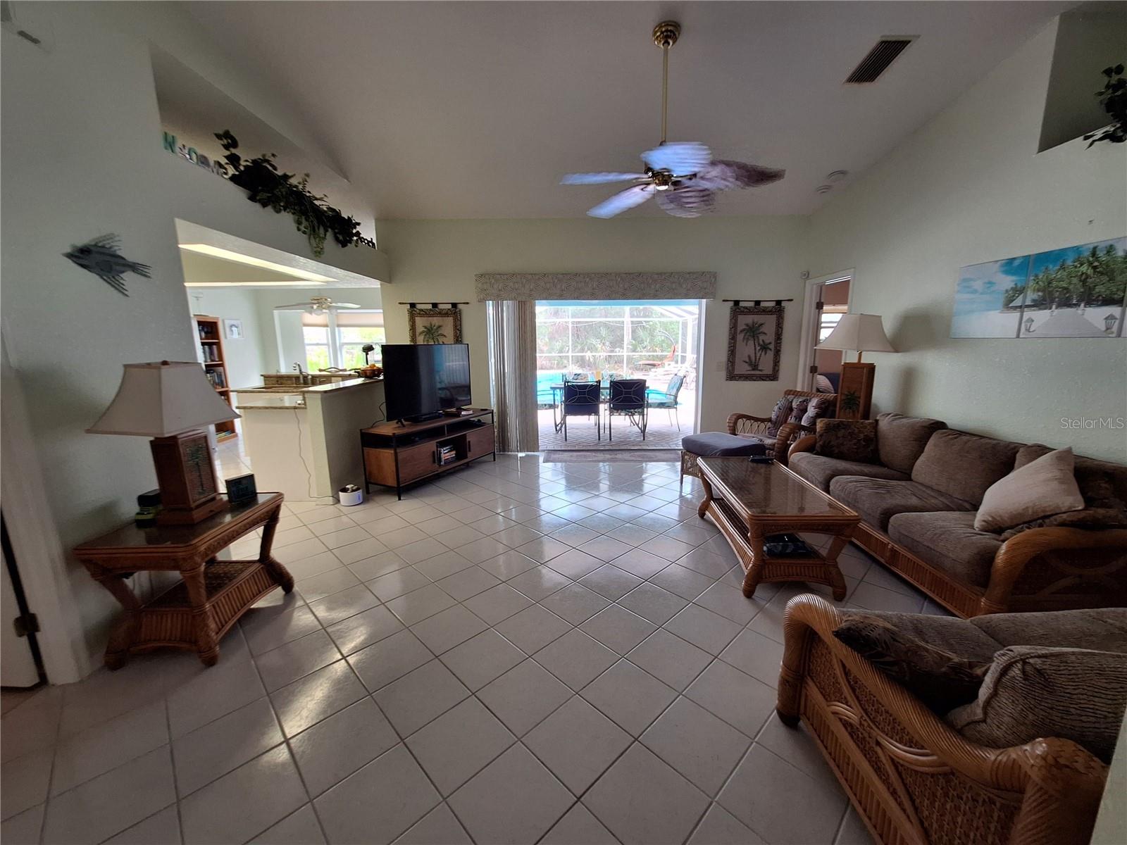 Image 7 of 22 For 117 Siesta Road