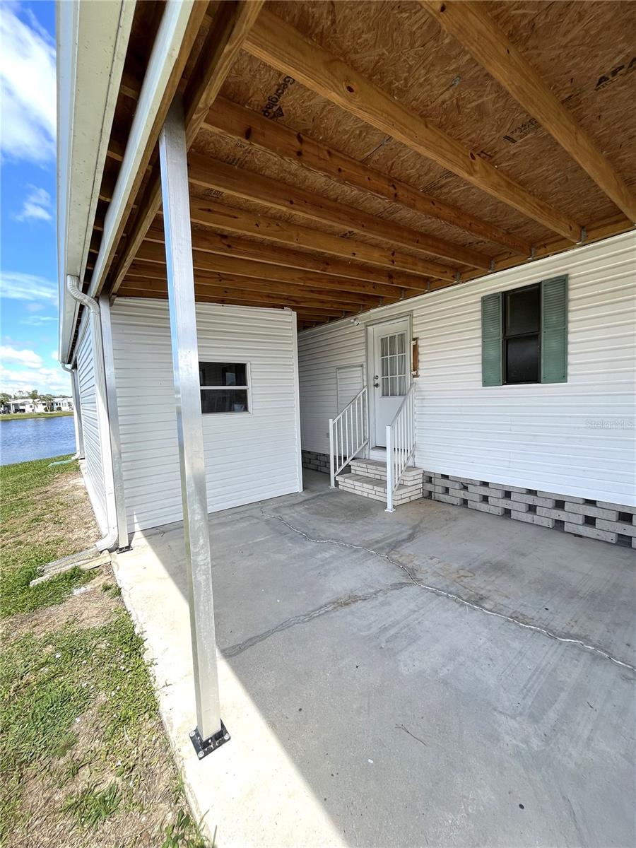 Image 7 of 76 For 495 Schooner Street