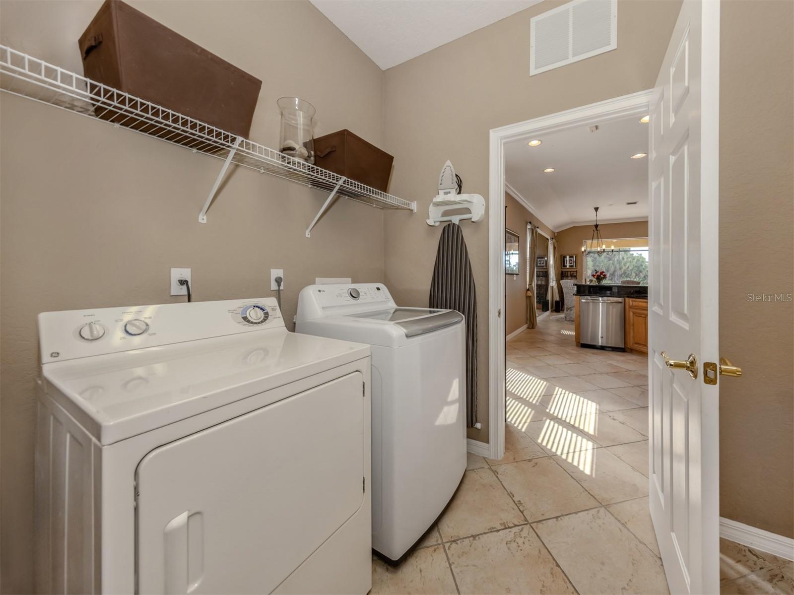 Image 22 of 86 For 174 Treviso Ct