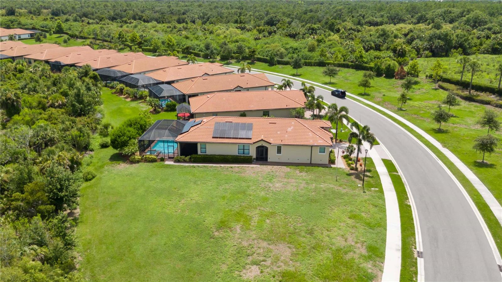Image 7 of 38 For 24036 Spartina Drive