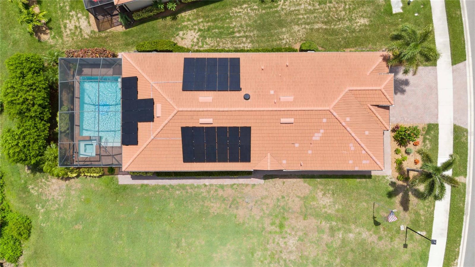 Image 8 of 38 For 24036 Spartina Drive