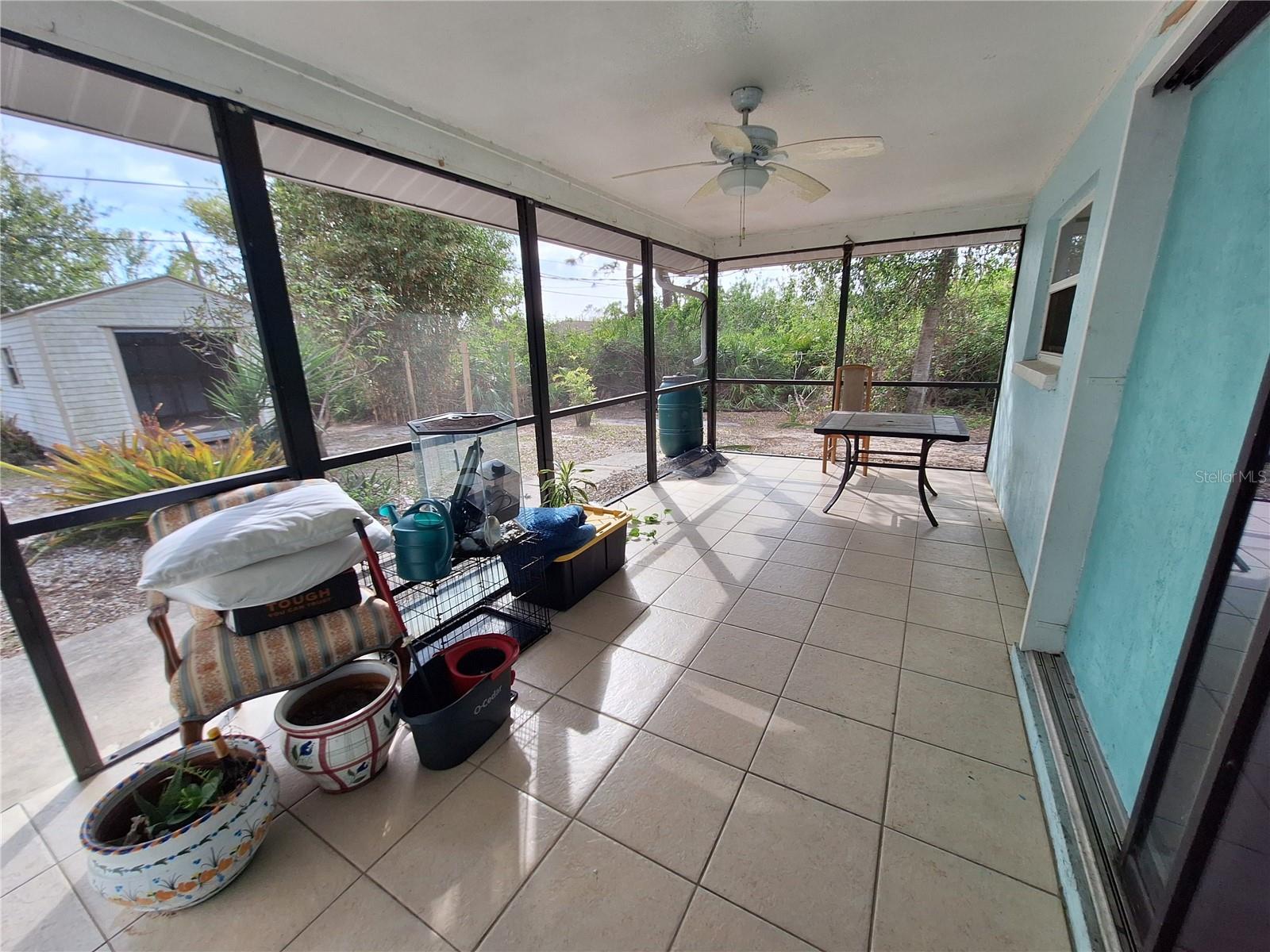 Image 14 of 20 For 9439 Acco Avenue B