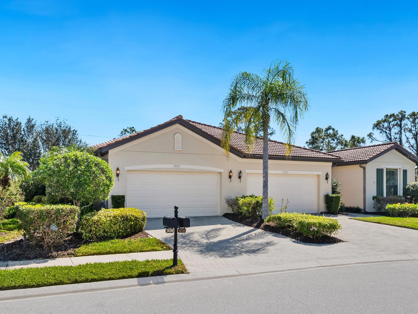 Details for 20390 Cavallo Court, VENICE, FL 34292