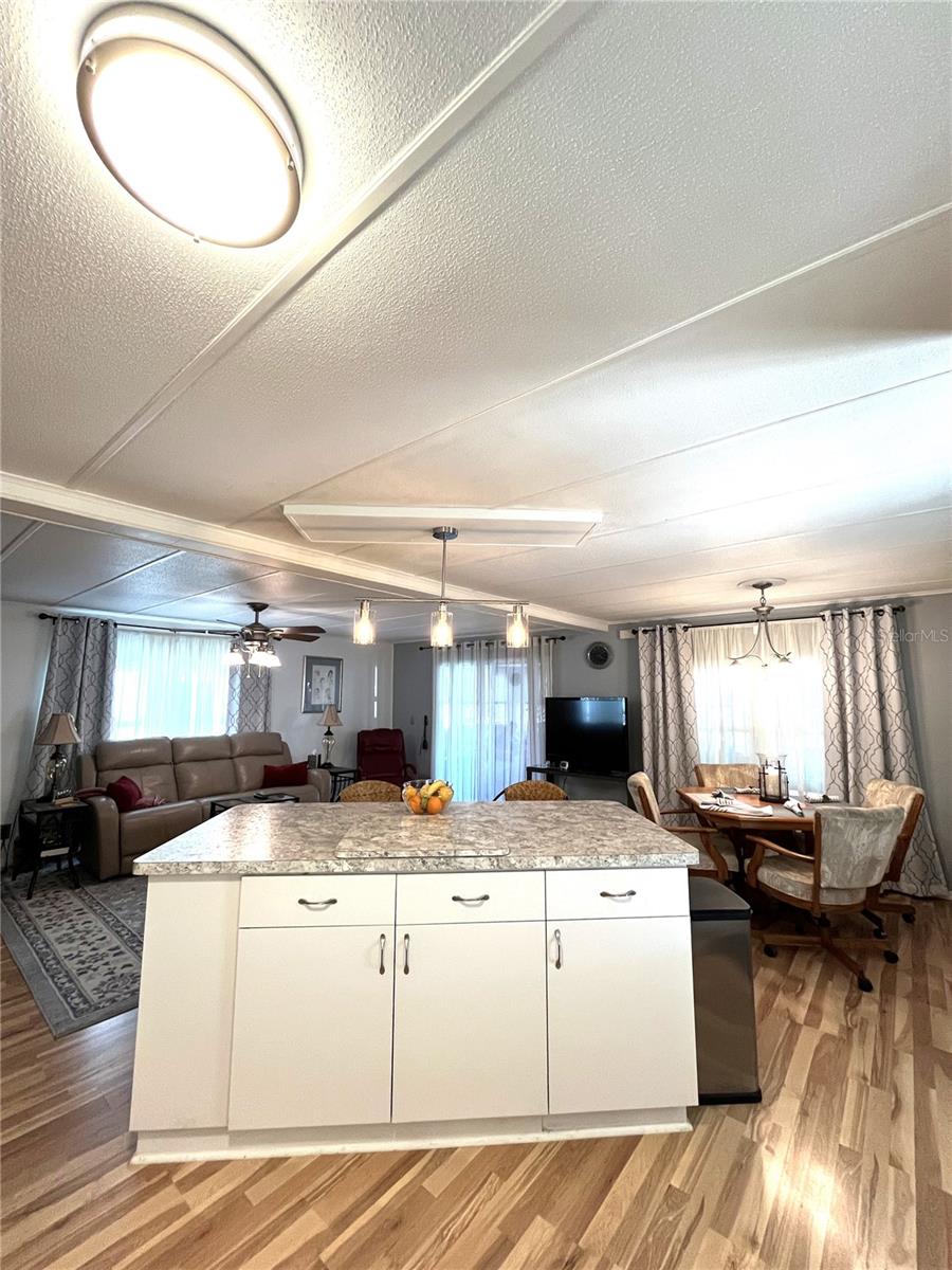 Image 11 of 66 For 199 Palm Harbor Drive