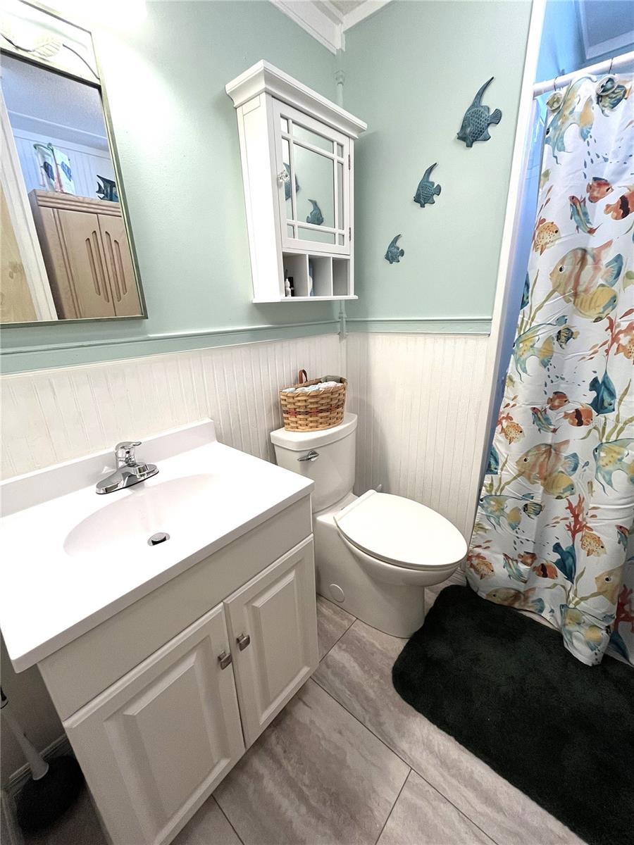 Image 31 of 66 For 199 Palm Harbor Drive