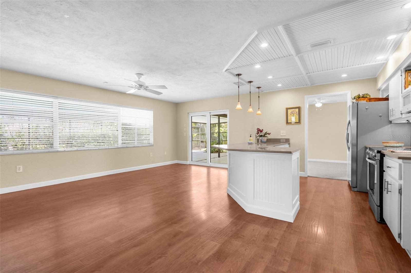 Image 13 of 61 For 1726 Claw Court