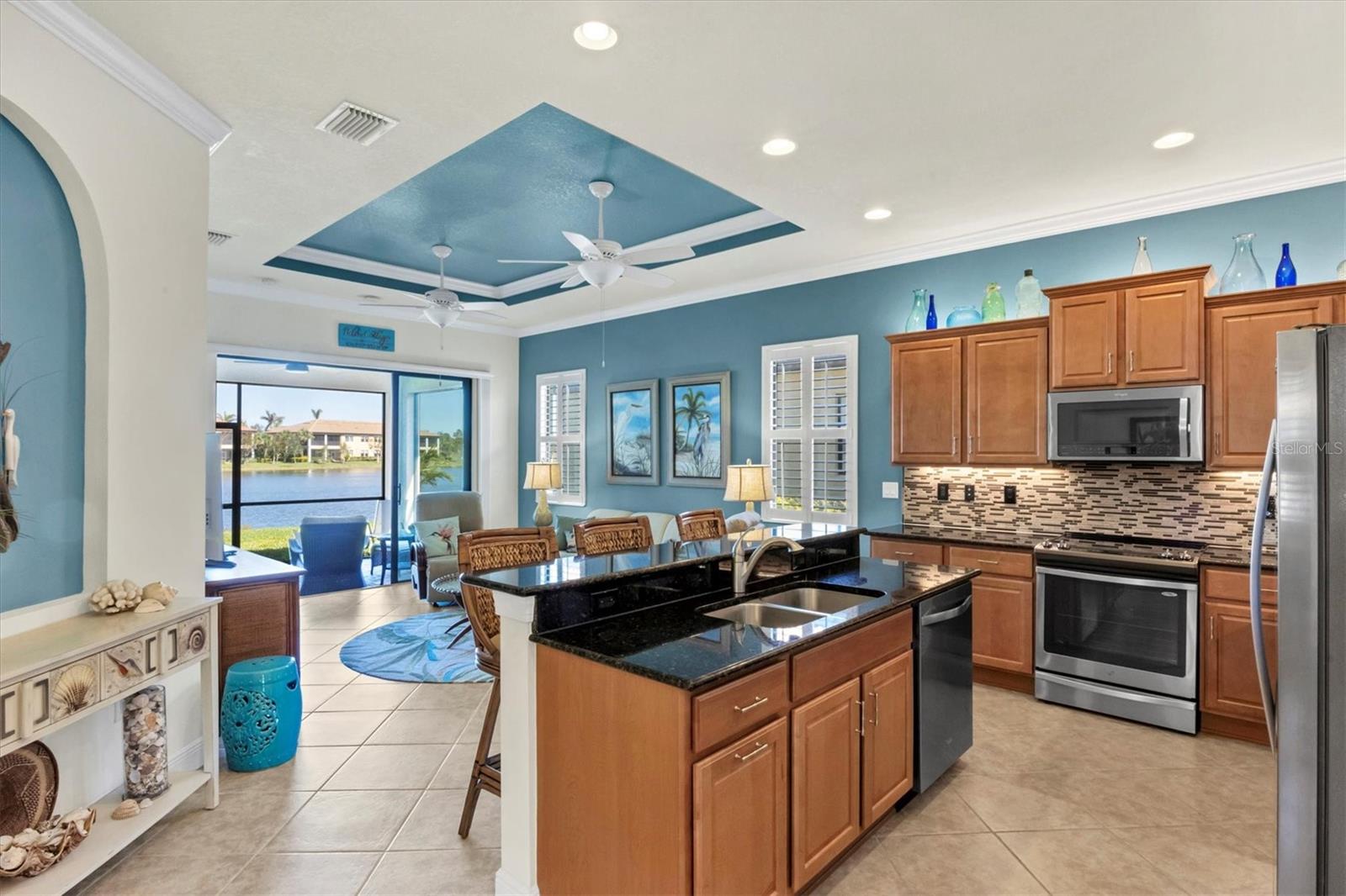 Image 16 of 73 For 10412 Crooked Creek Drive