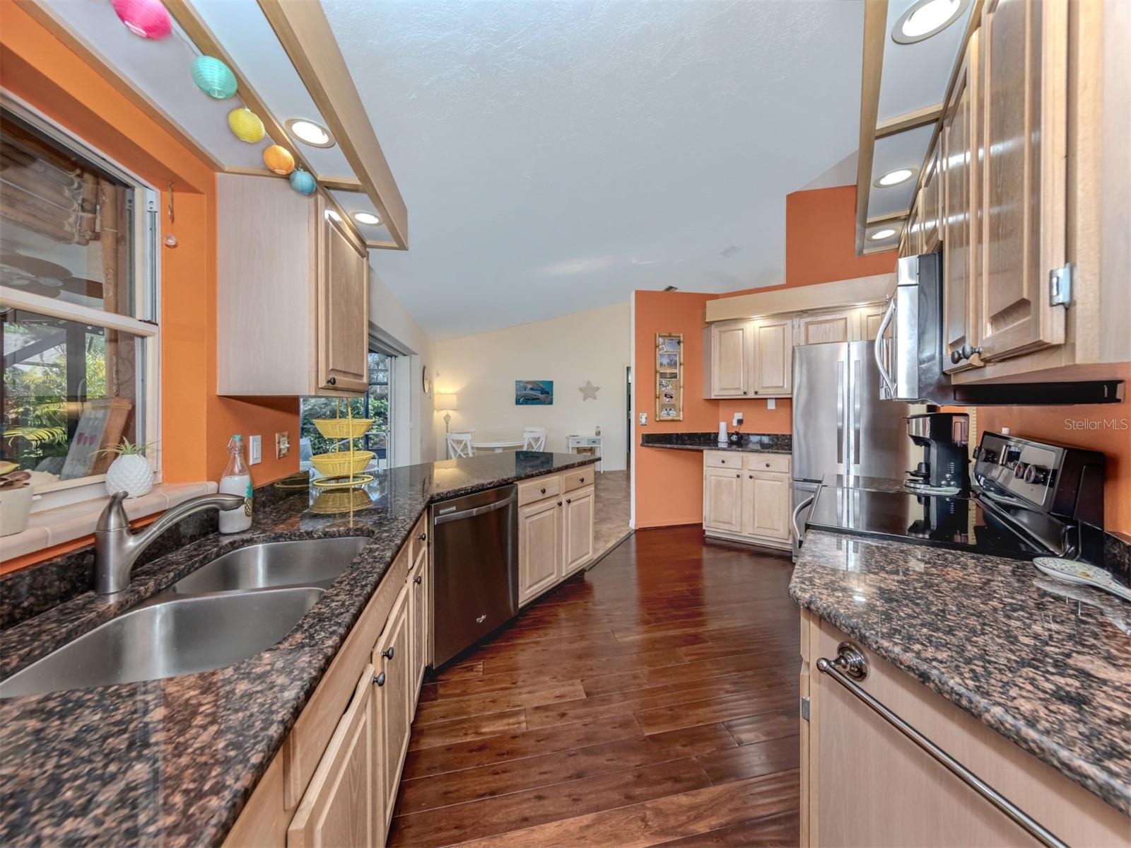 Image 10 of 50 For 613 Sugarwood Drive