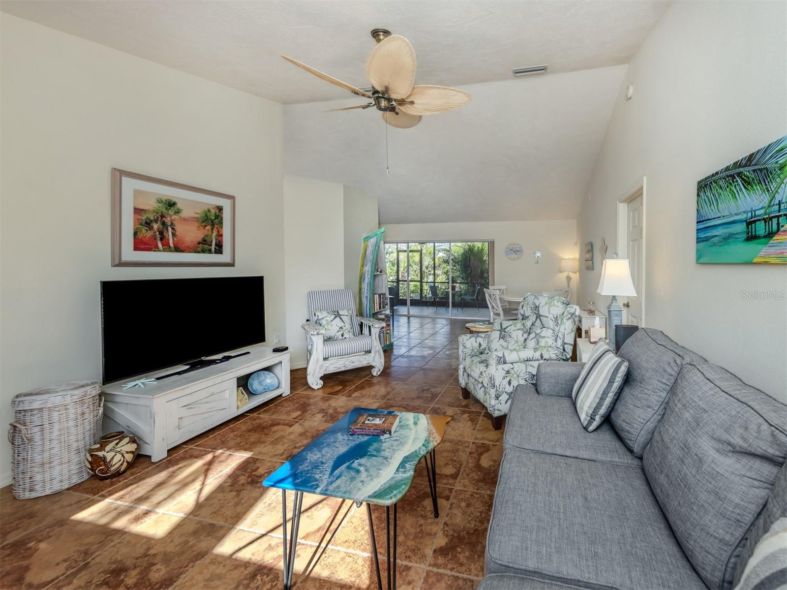 Image 11 of 50 For 613 Sugarwood Drive