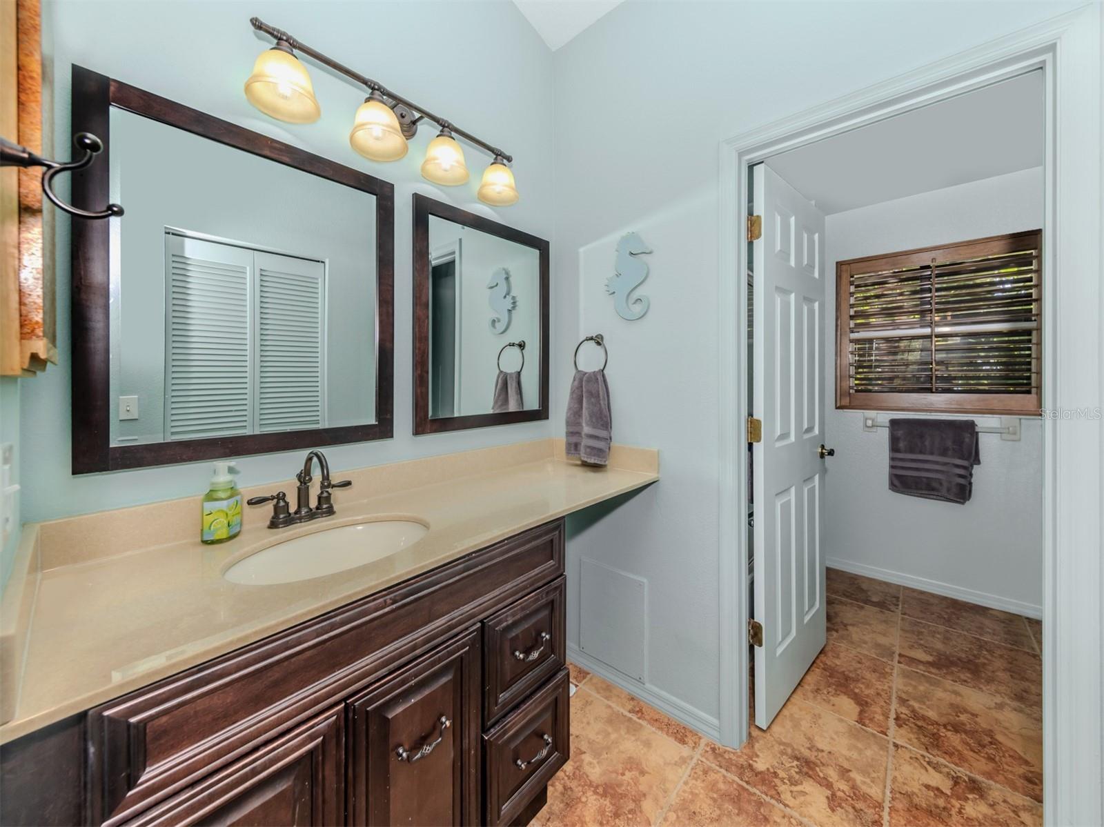Image 15 of 50 For 613 Sugarwood Drive