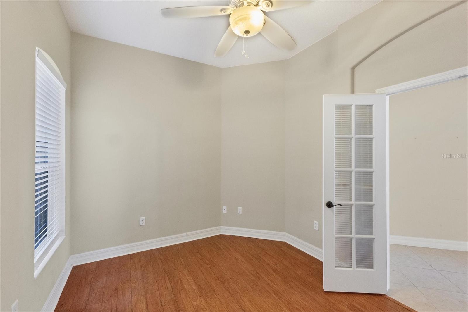 Image 15 of 41 For 9019 Eagle Bay Court