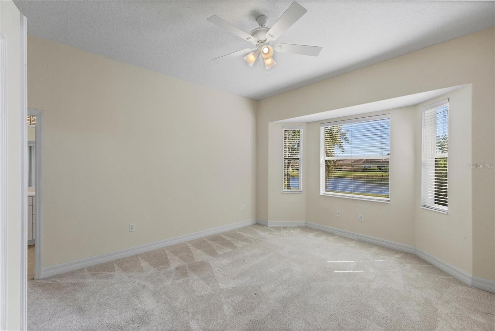 Image 16 of 41 For 9019 Eagle Bay Court