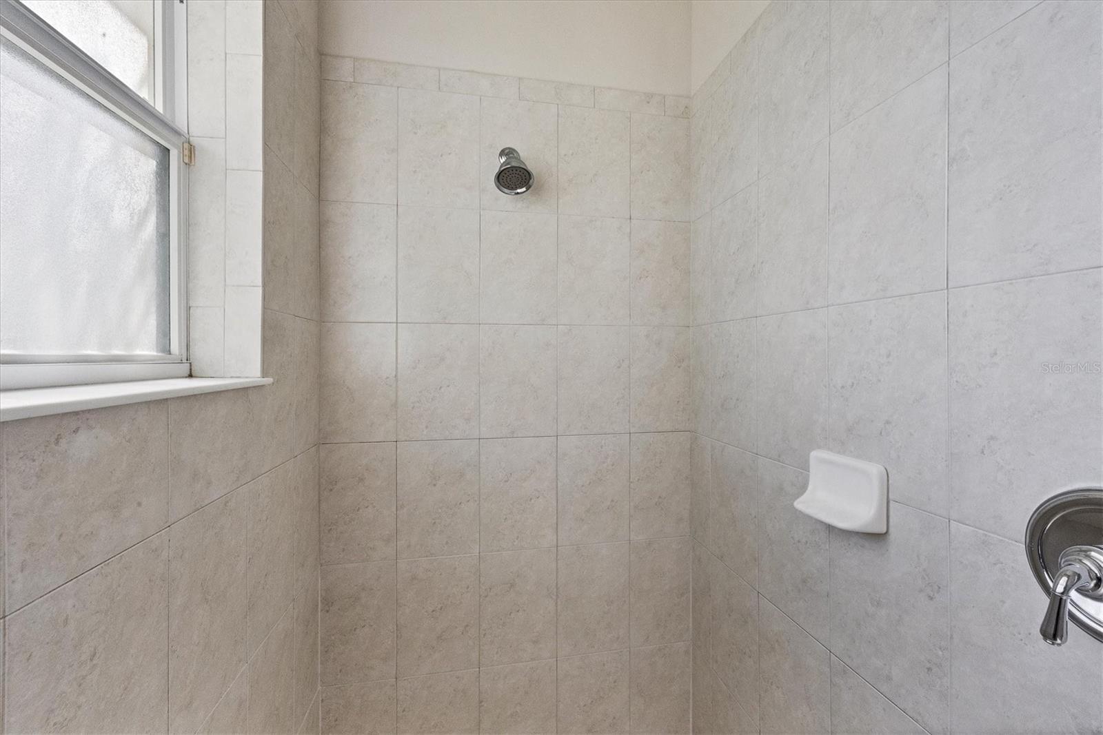 Image 19 of 41 For 9019 Eagle Bay Court