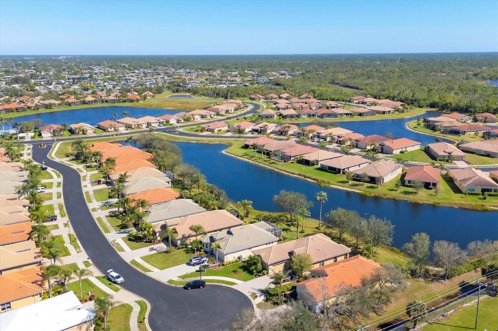 Image 33 of 41 For 9019 Eagle Bay Court