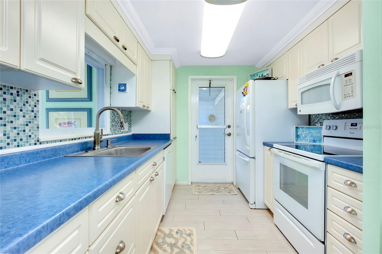 Image 39 of 67 For 483 Circlewood Drive O14