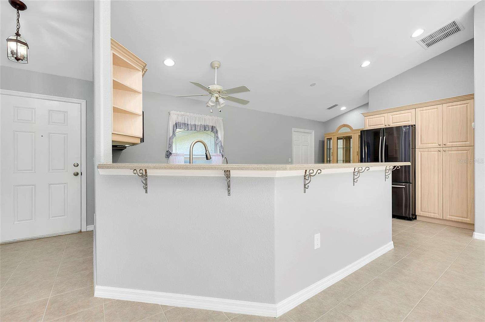 Image 14 of 58 For 3447 Nadasky Avenue