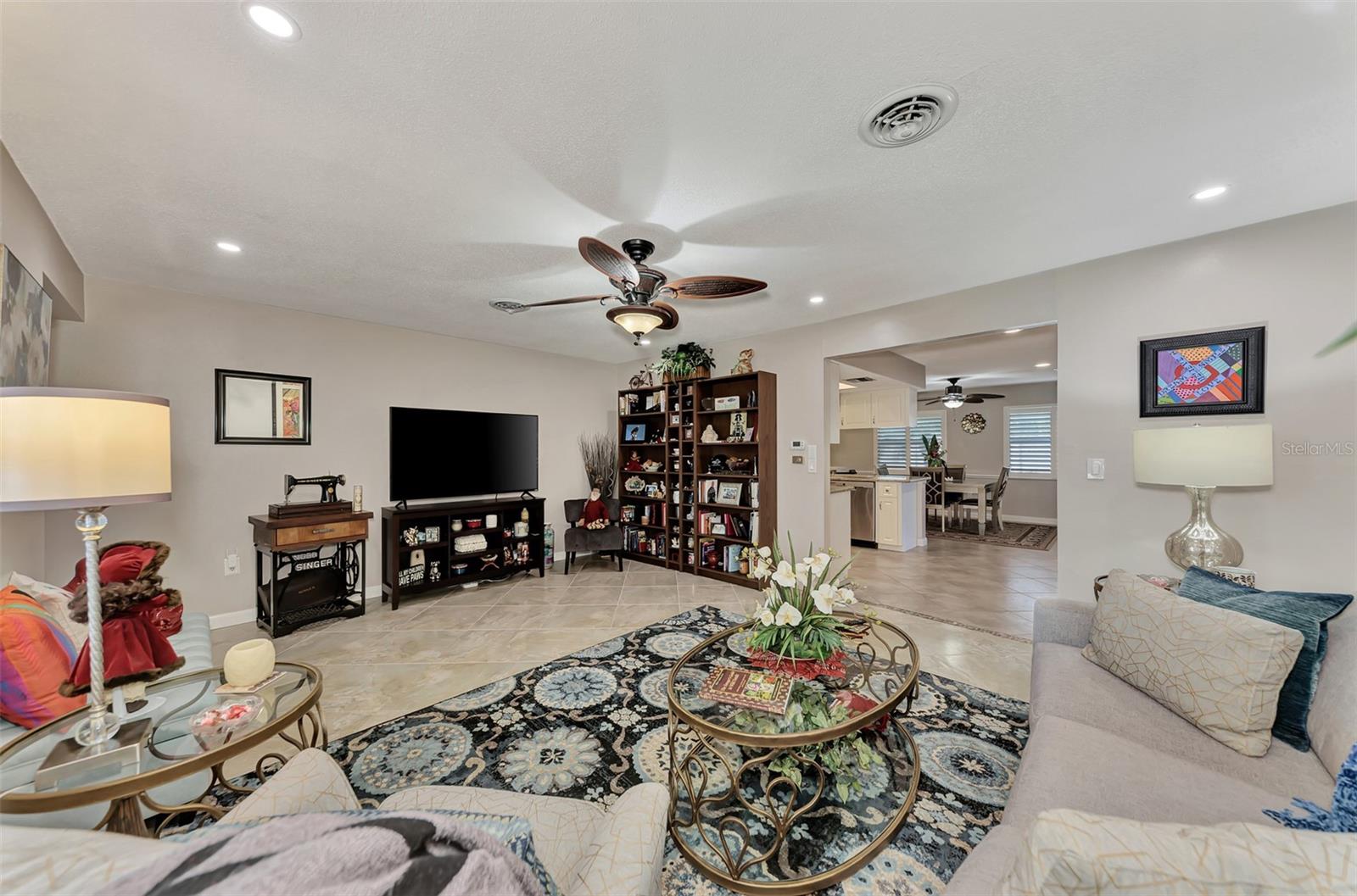 Image 15 of 52 For 1048 Ulrey Lane