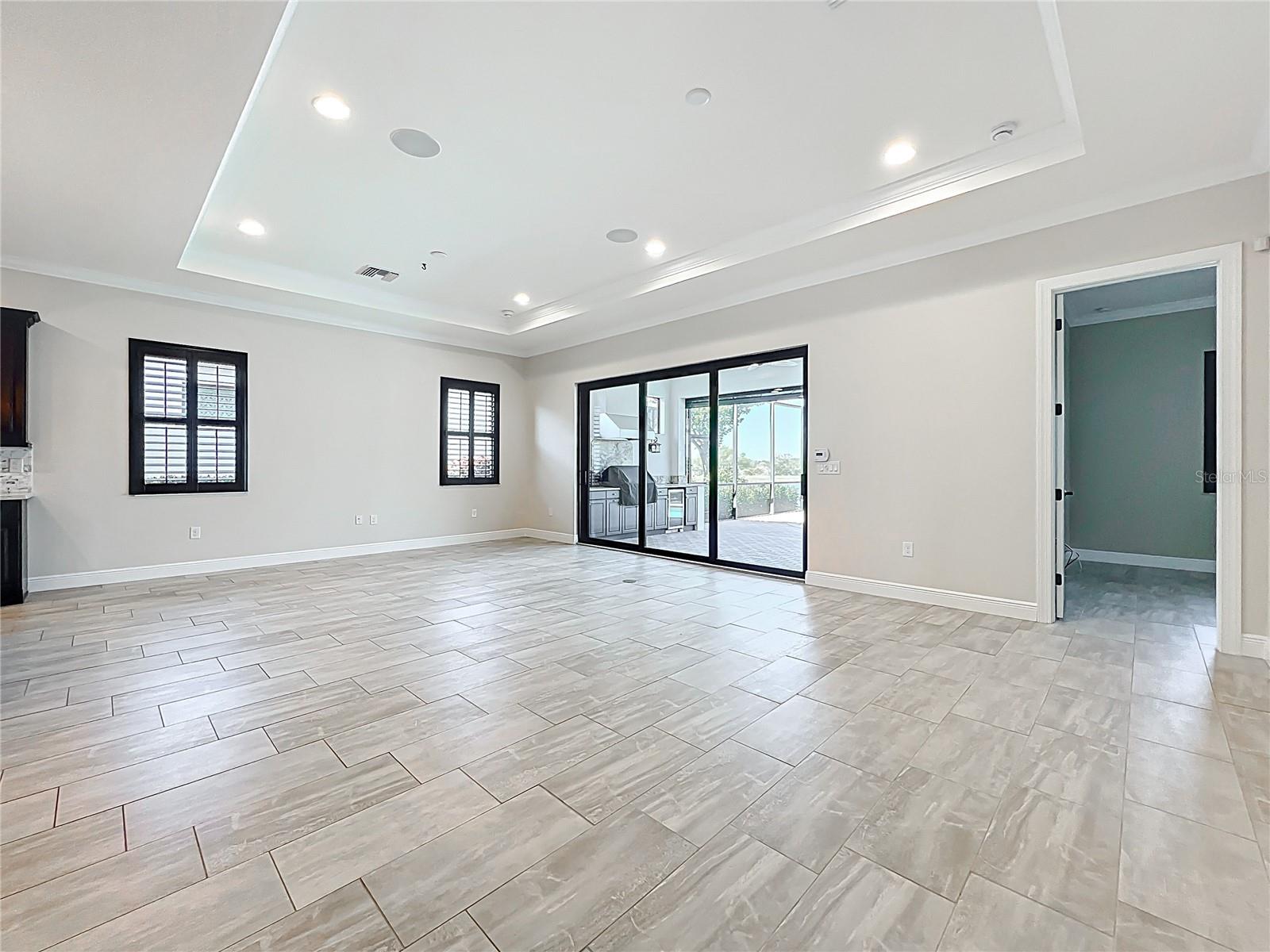Image 40 of 80 For 23823 Waverly Circle