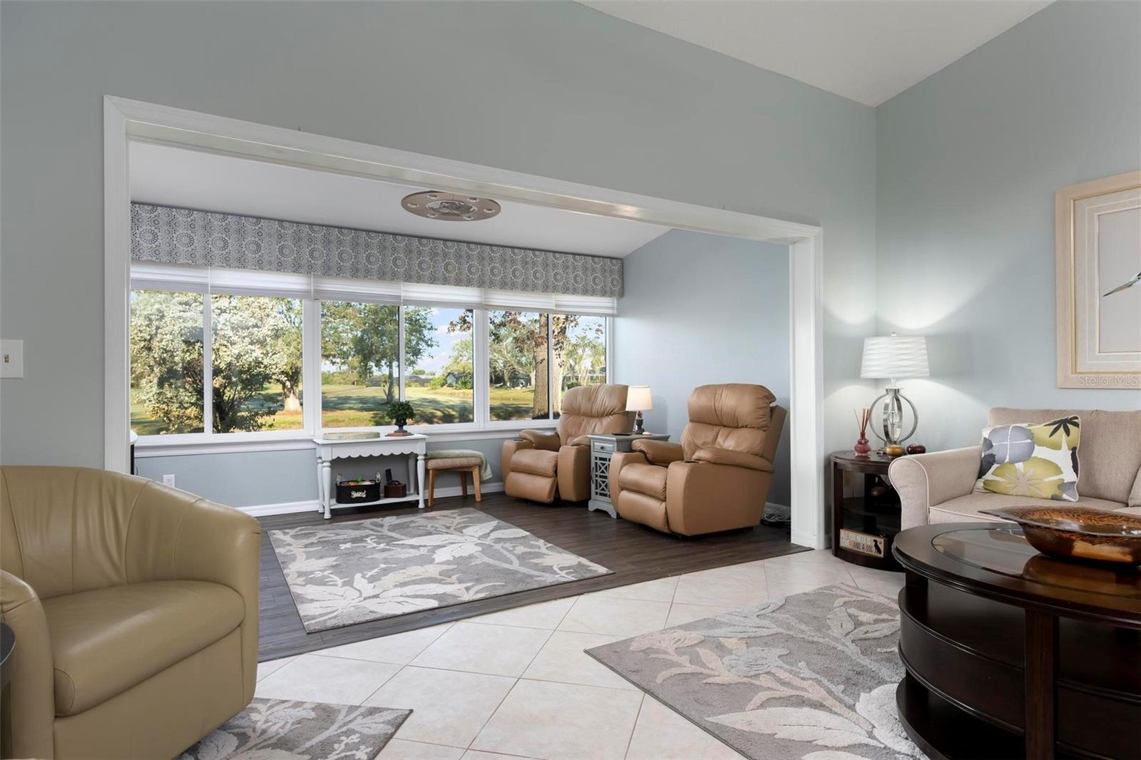 Image 7 of 43 For 867 Country Club Cir #71