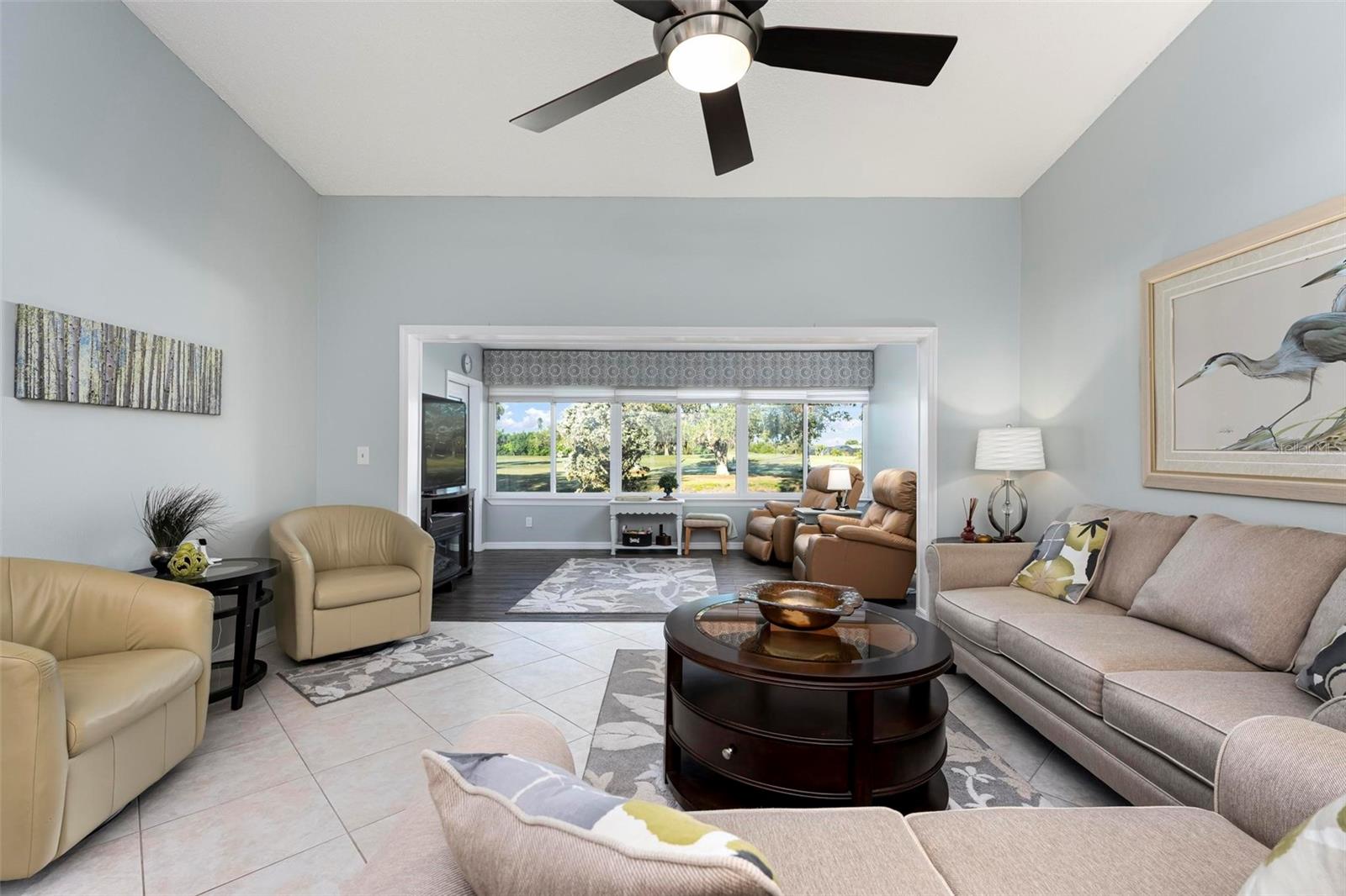 Image 8 of 43 For 867 Country Club Cir #71