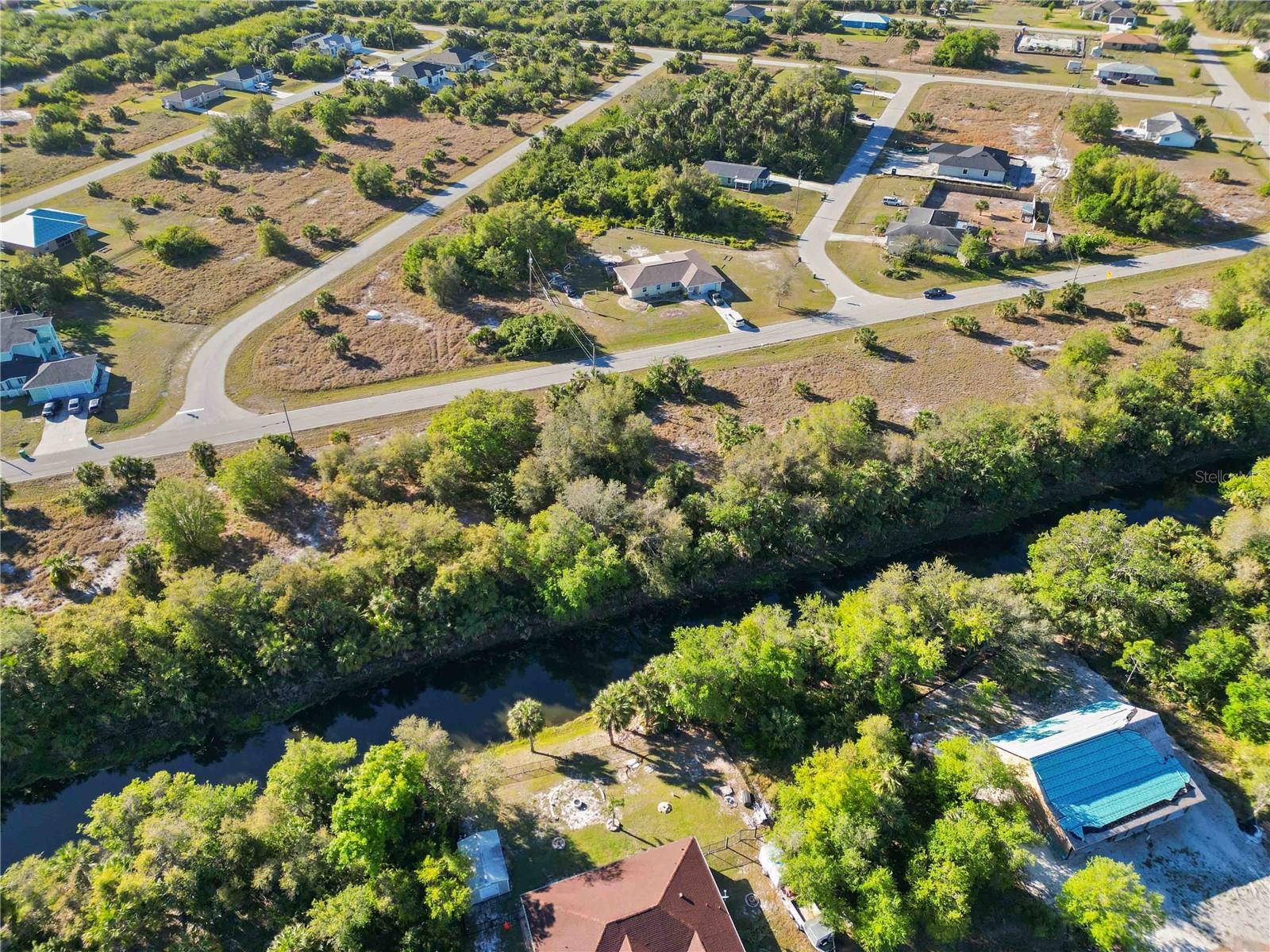 Image 19 of 21 For 145 Theresa Boulevard