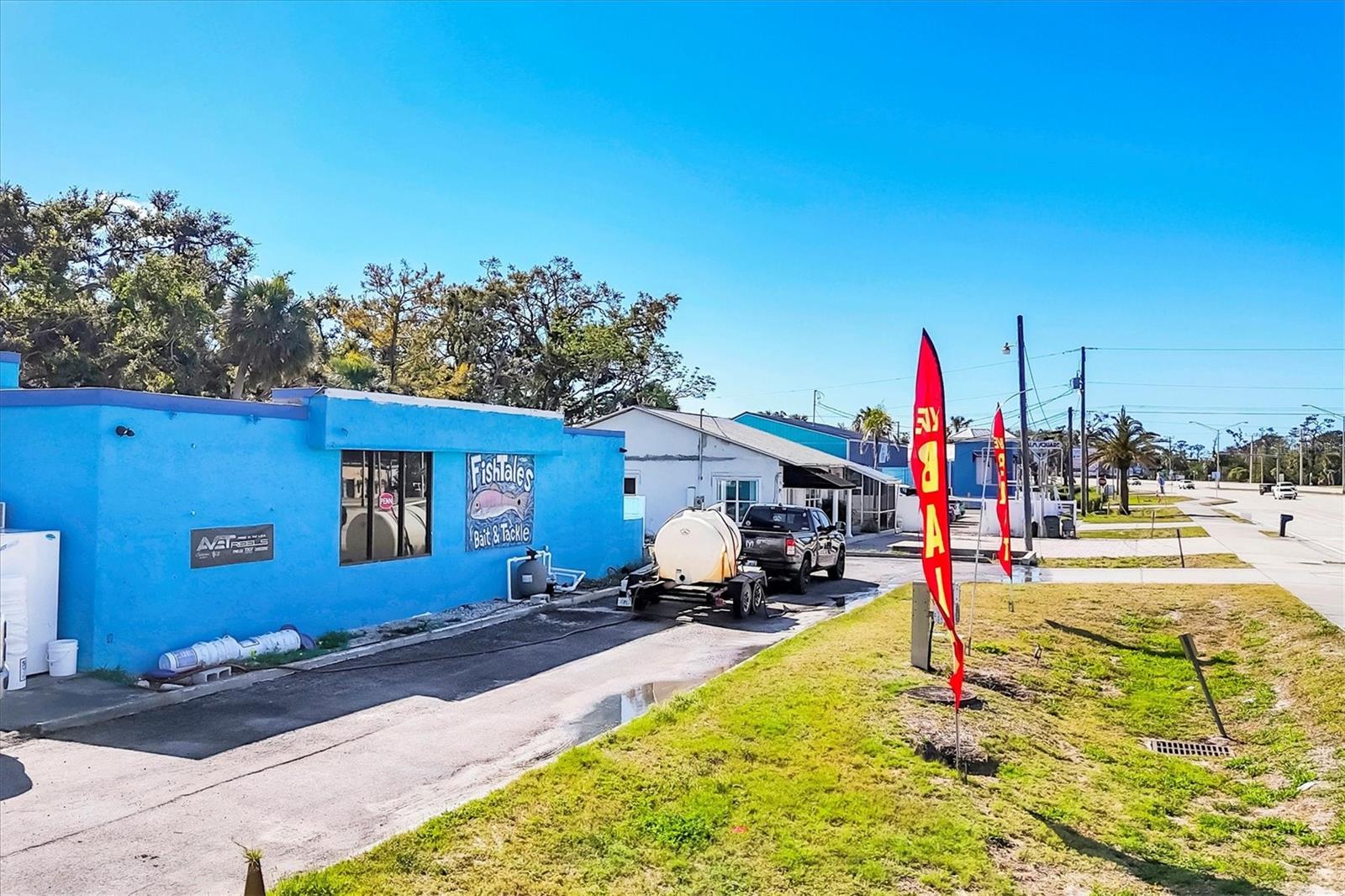 Image 19 of 45 For 101 Tamiami Trail S