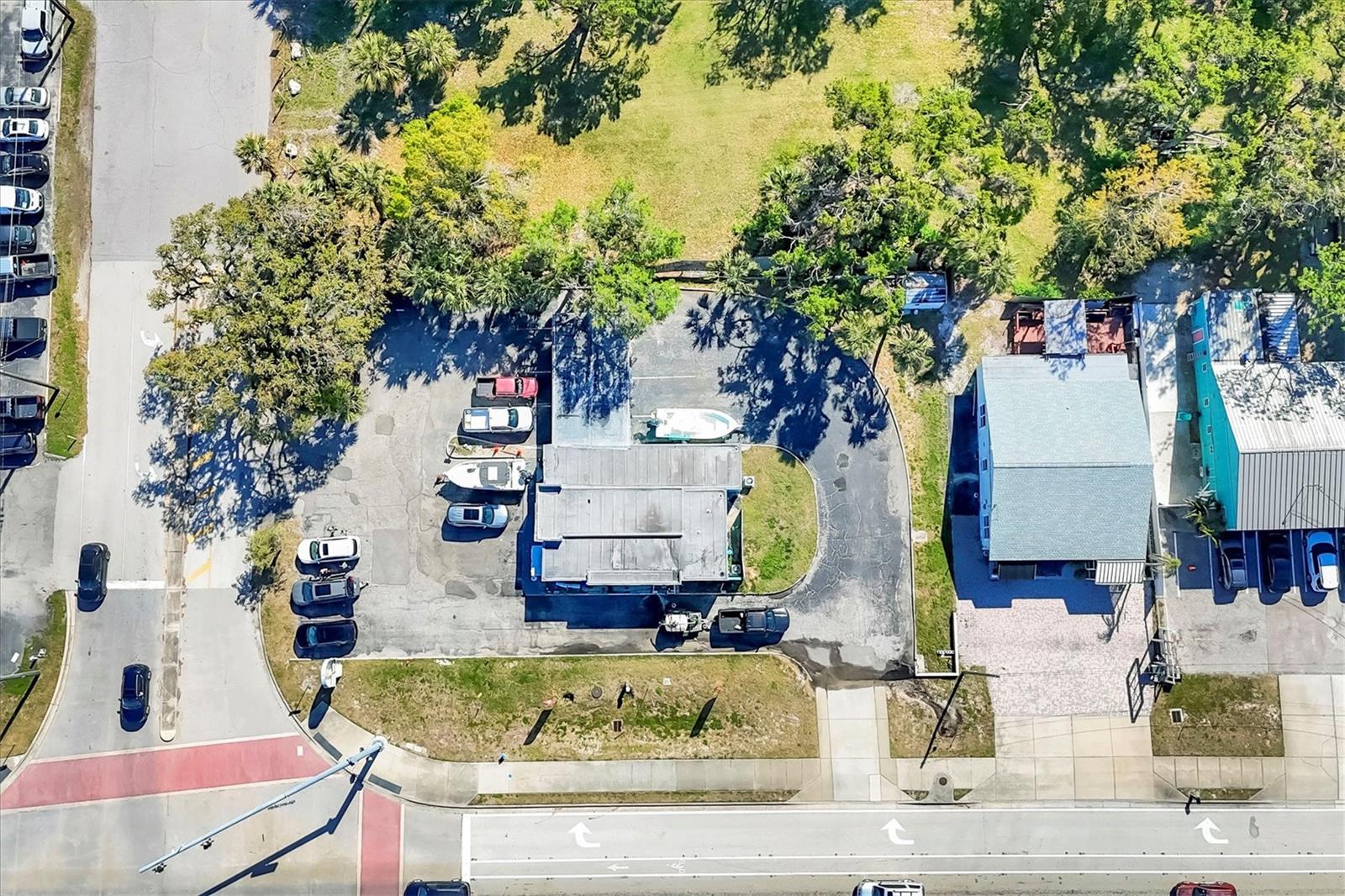 Image 40 of 45 For 101 Tamiami Trail S