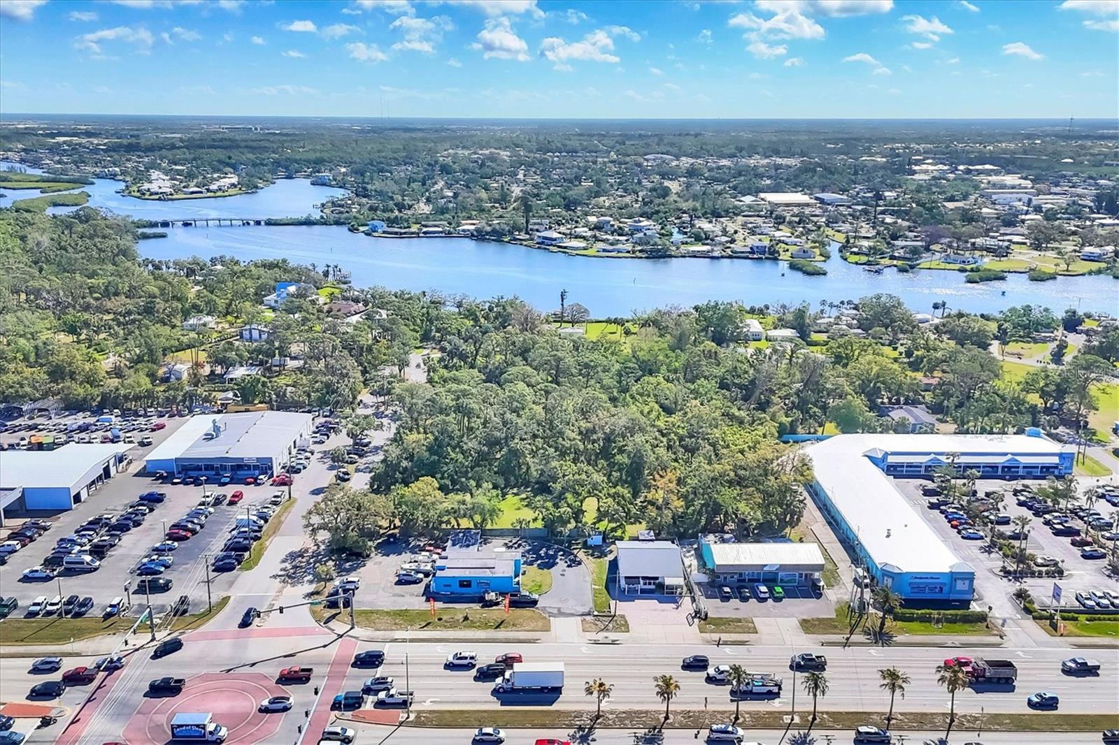 Image 8 of 45 For 101 Tamiami Trail S