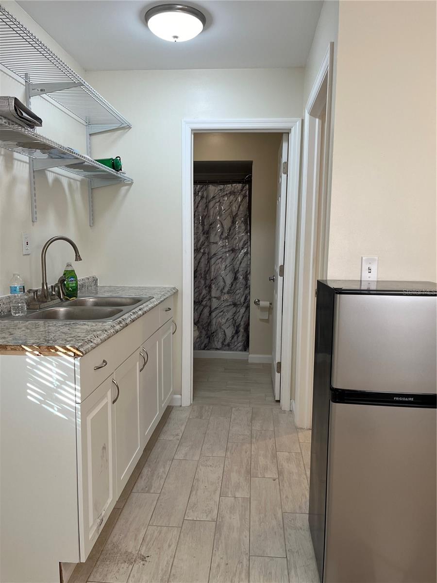 Image 72 of 86 For 2211 Englewood Road