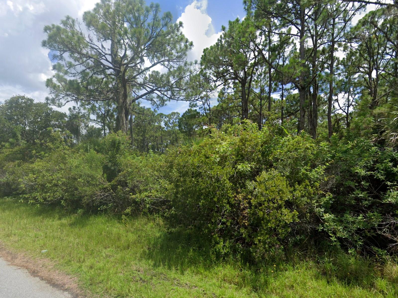 Image 4 of 11 For 12345 Greenleaf Lane