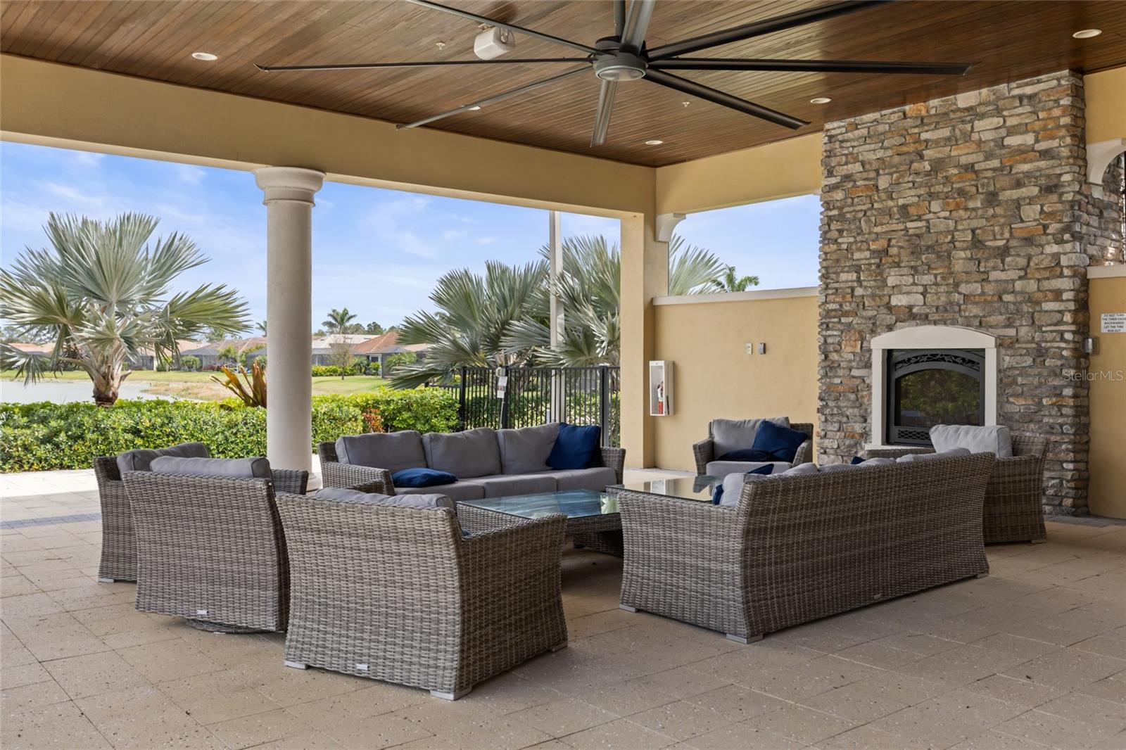 Image 47 of 52 For 11655 Renaissance Boulevard