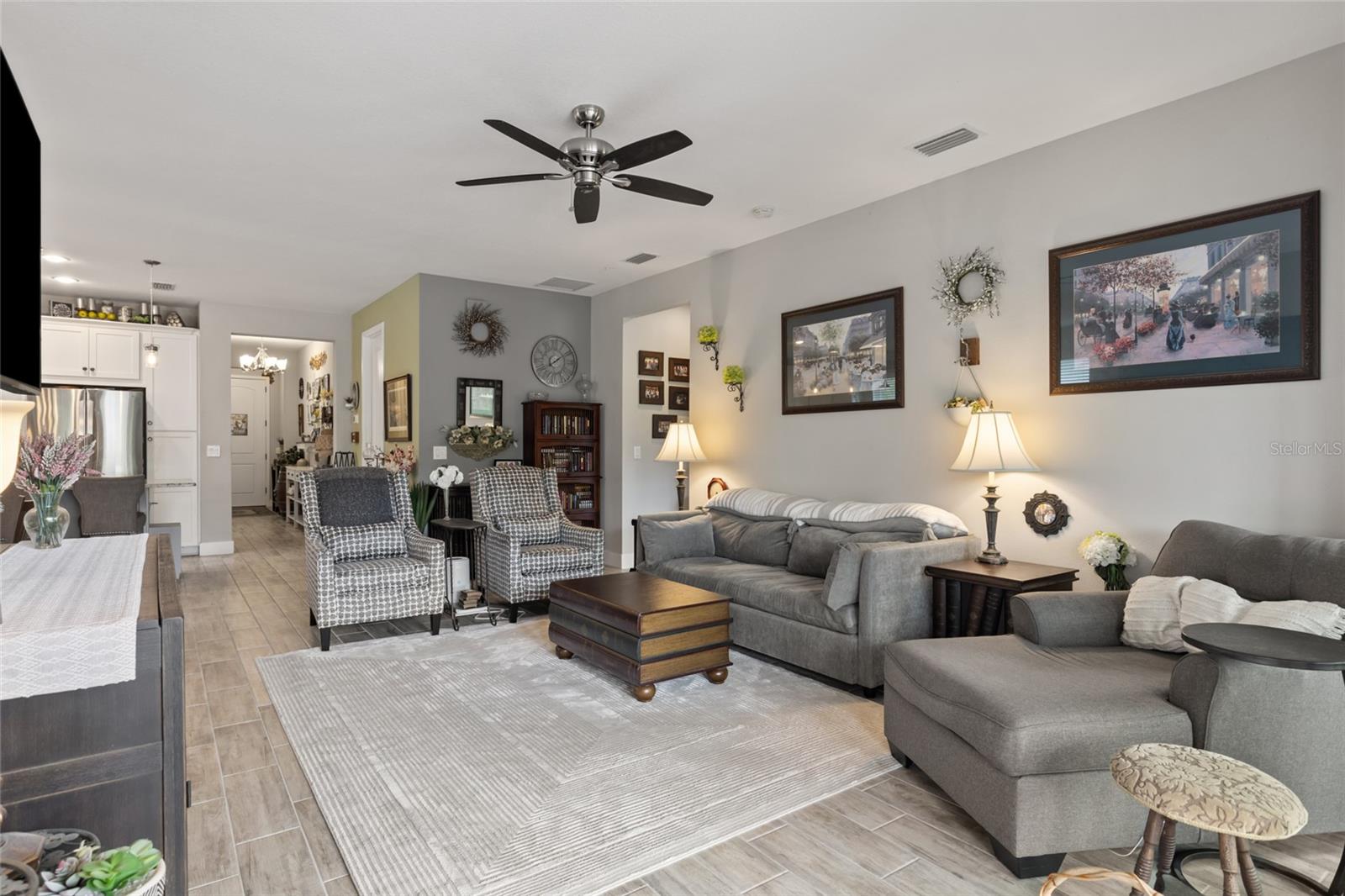 Image 6 of 52 For 11655 Renaissance Boulevard