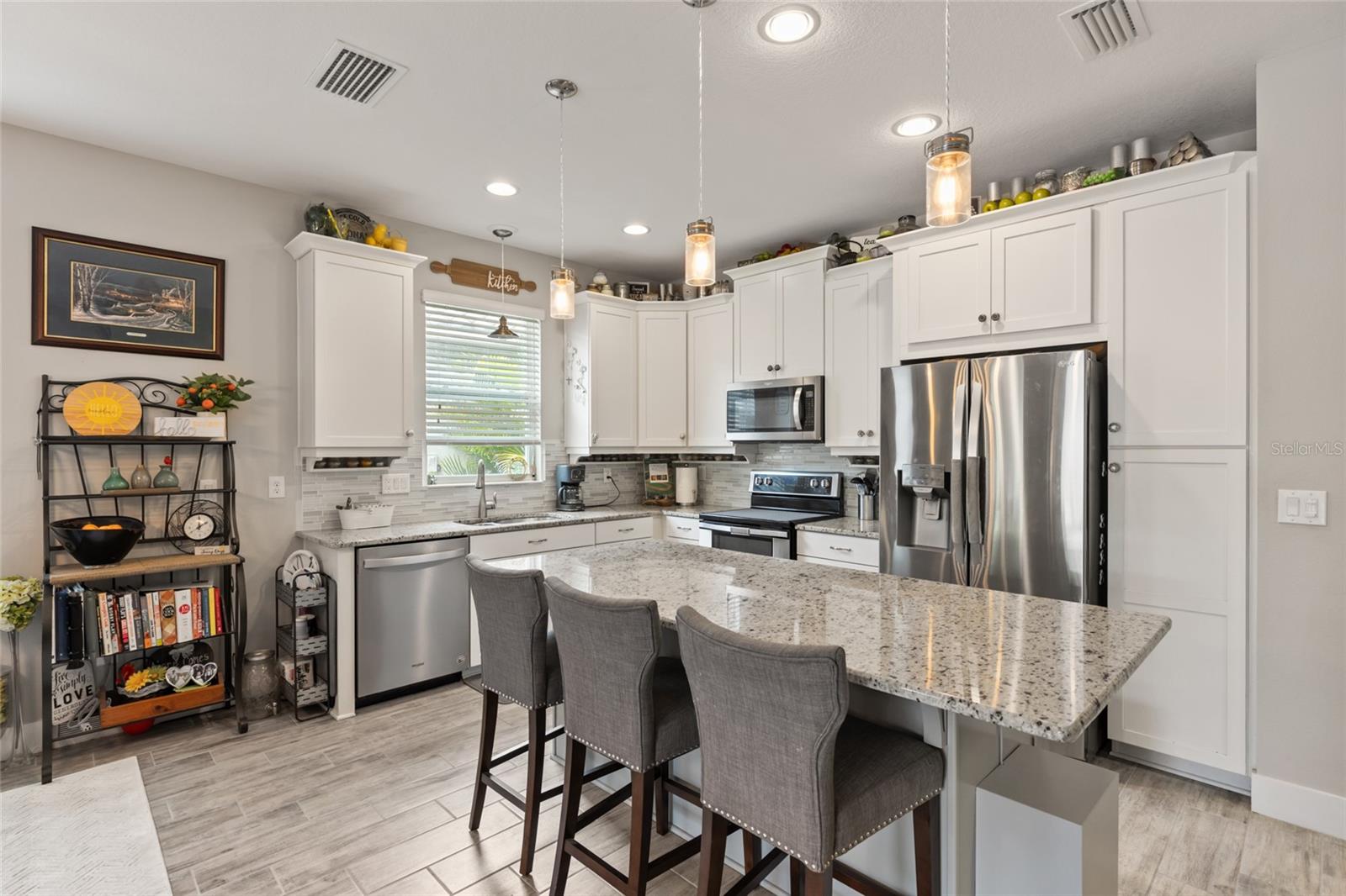 Image 9 of 52 For 11655 Renaissance Boulevard