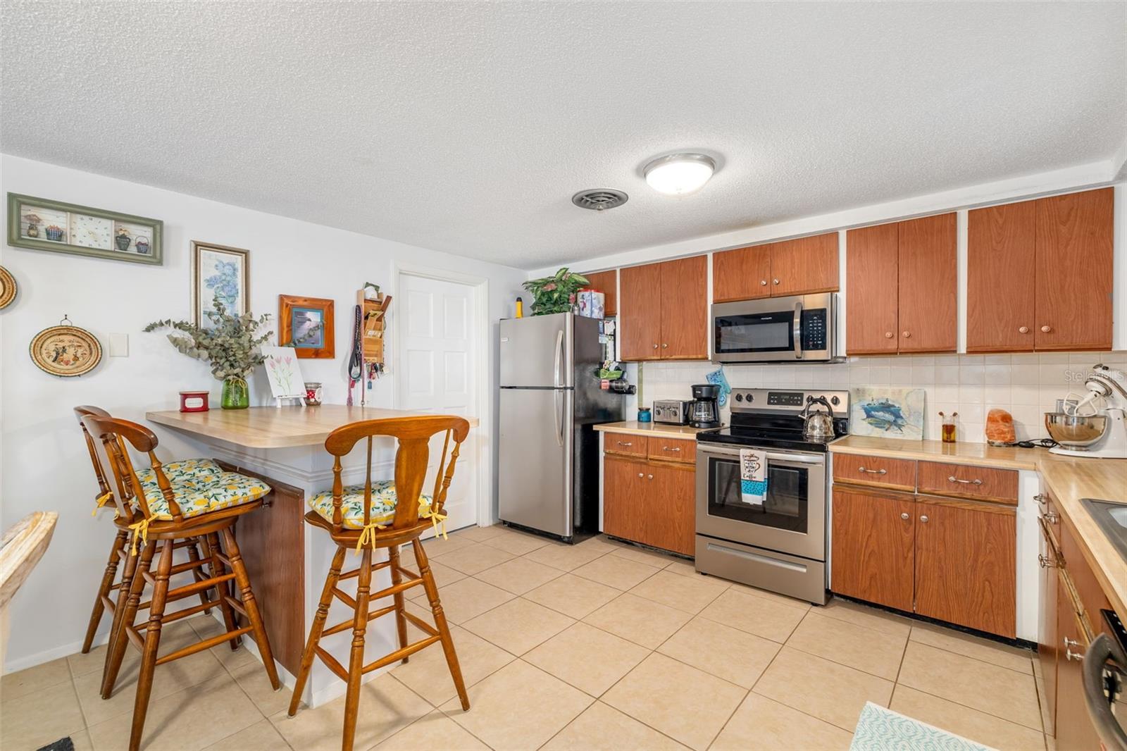 Image 9 of 49 For 1585 Keyway Court
