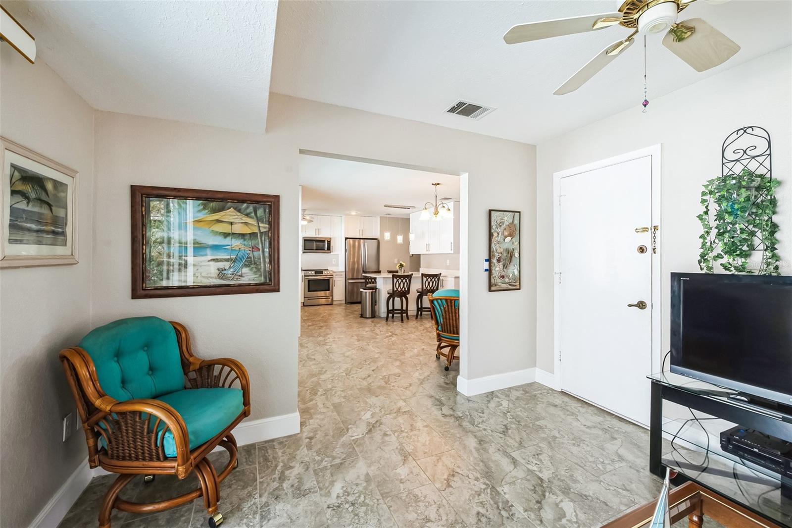 Image 7 of 16 For 8432 Culebra Avenue