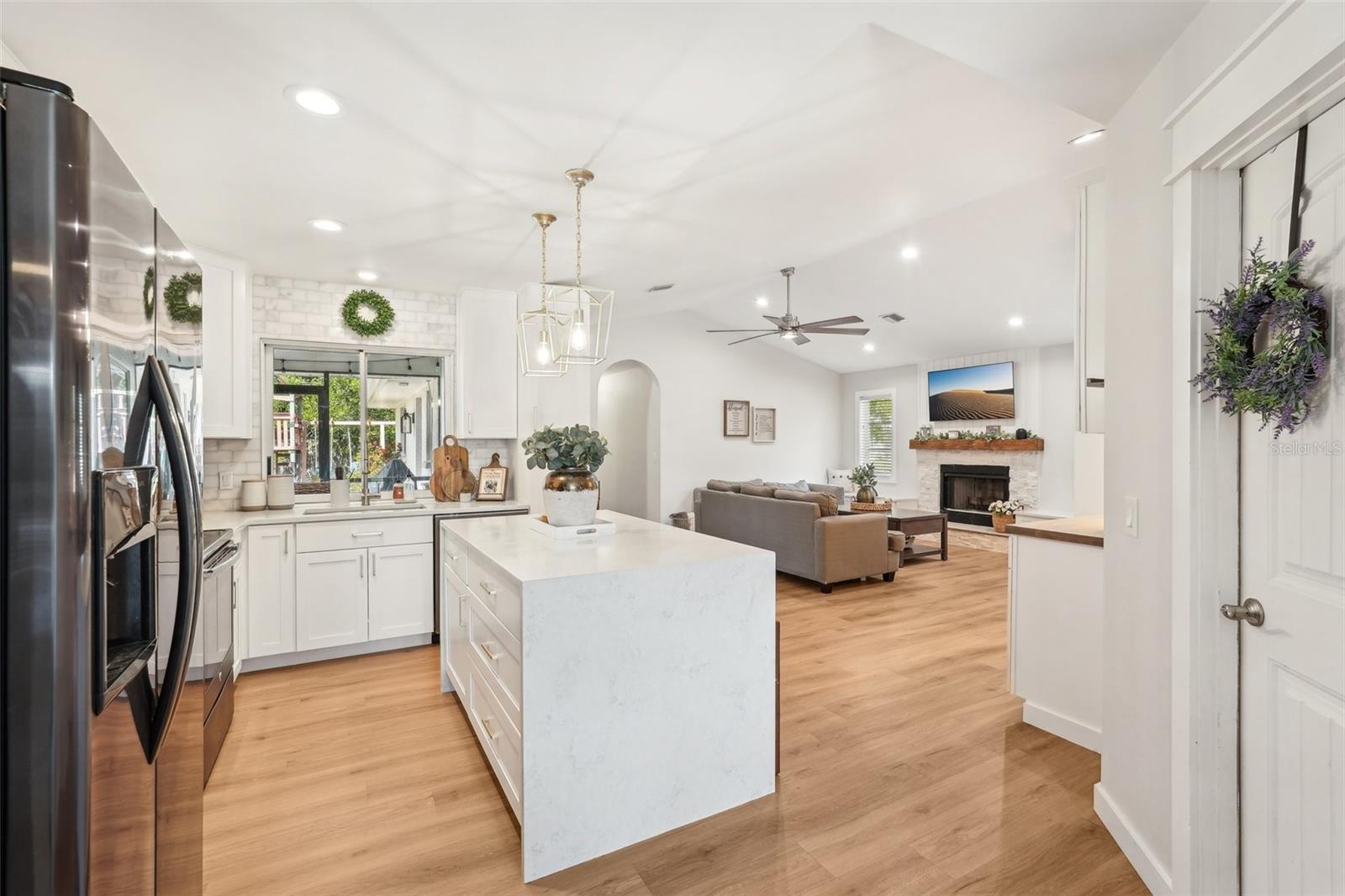 Image 15 of 53 For 5417 Maccaughey Drive