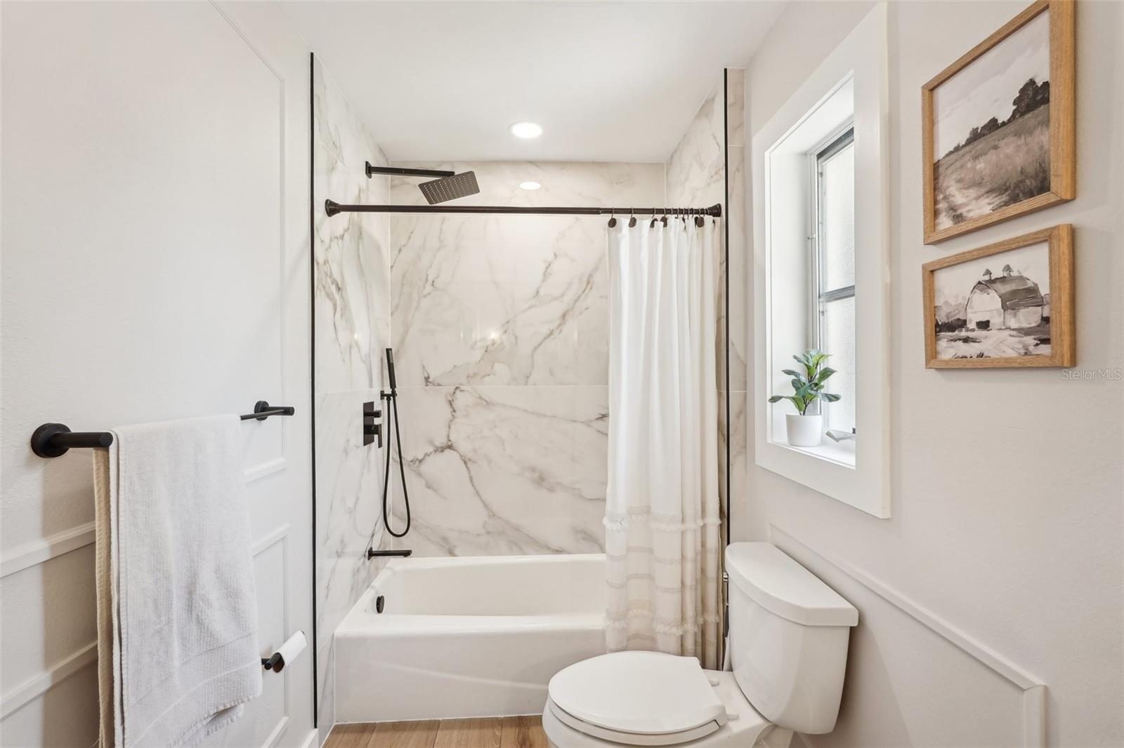 Image 26 of 53 For 5417 Maccaughey Drive