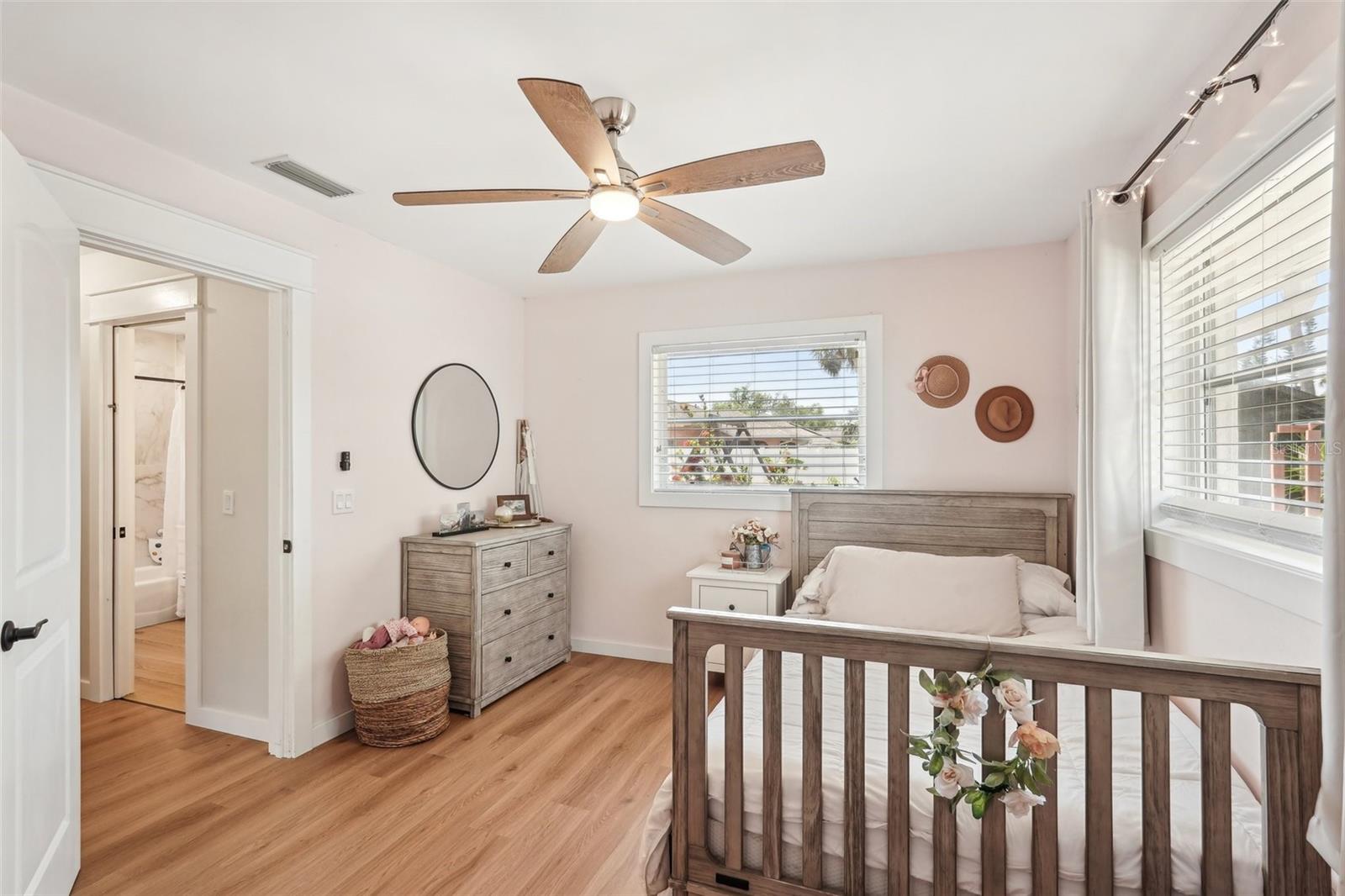 Image 33 of 53 For 5417 Maccaughey Drive