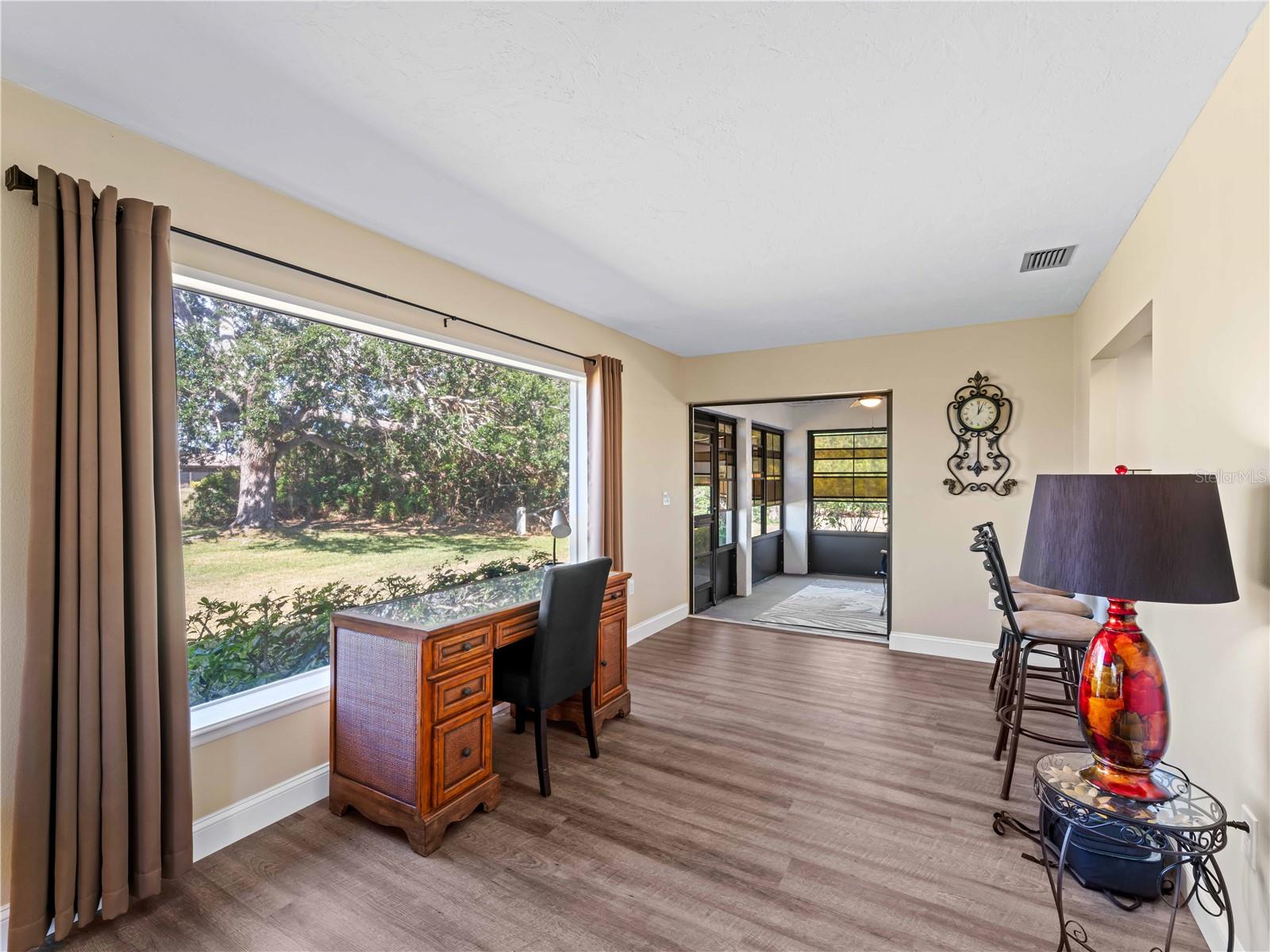 Image 14 of 49 For 854 Senda Plata  22