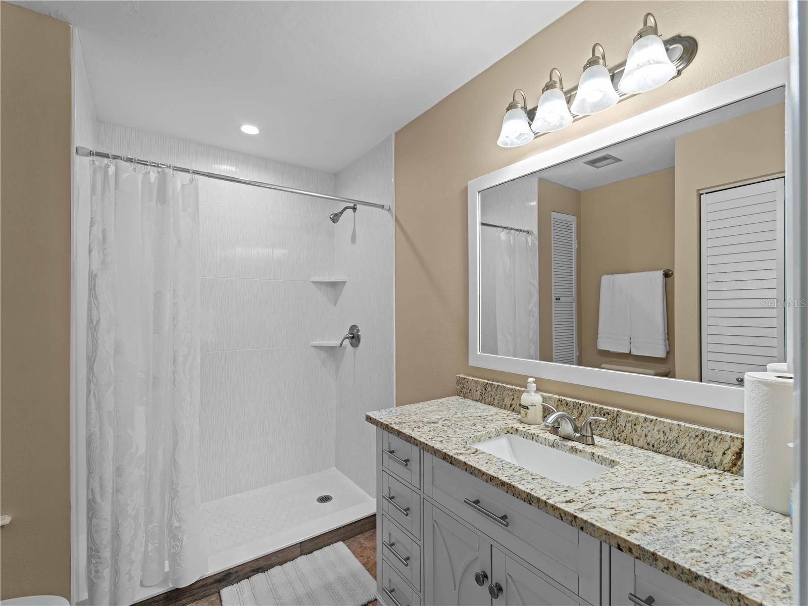 Image 22 of 49 For 854 Senda Plata  22